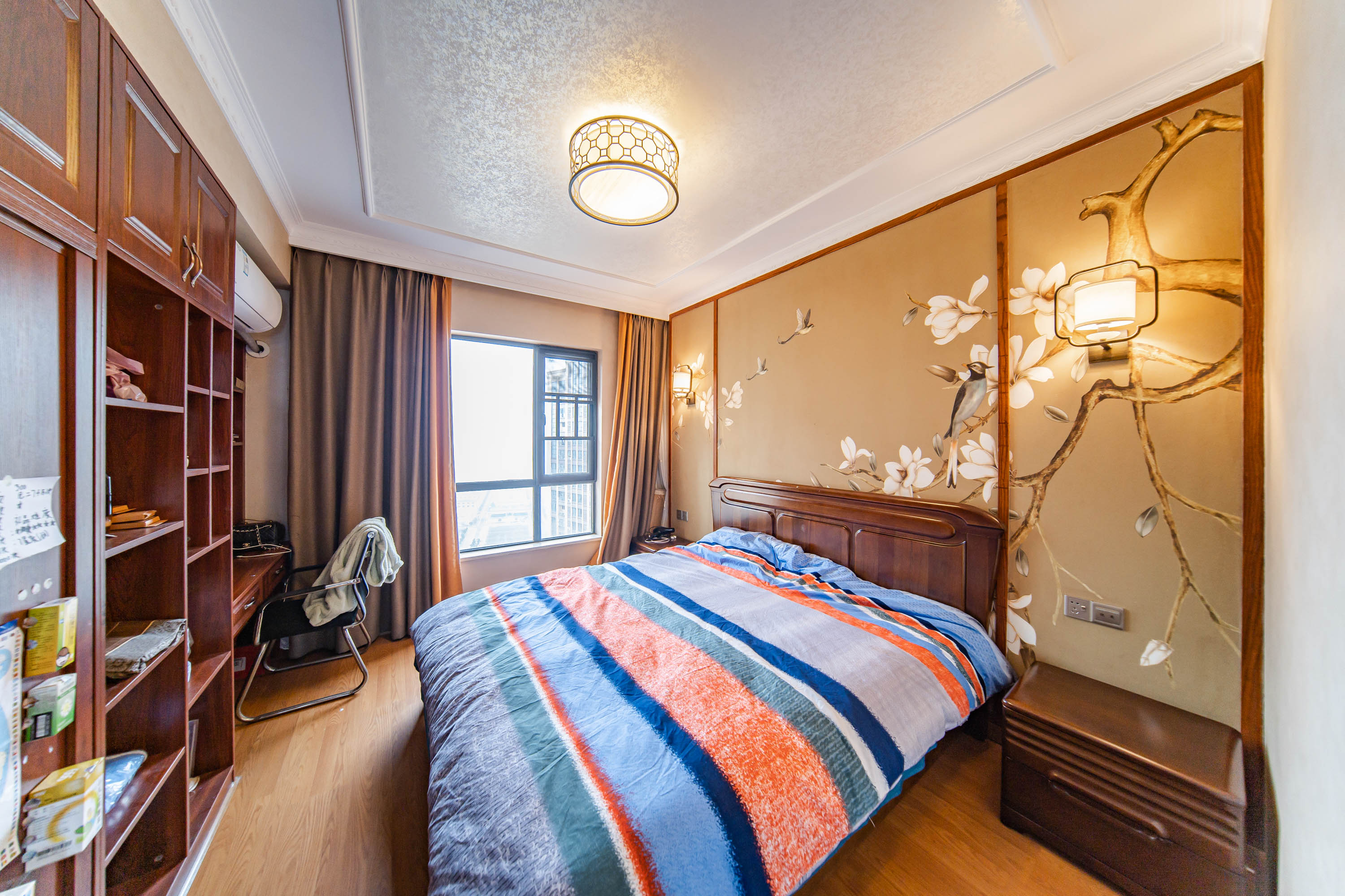 湘熙水郡(观澜海赋家园)  4室2厅2卫    210.0万 湘熙水郡(观澜海赋家园)  4室2厅2卫    210.0万卧室