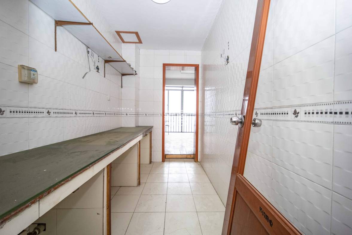 上河国际A座 2室1厅1卫 47.0万 上河国际A座 2室1厅1卫 47.0万厨房