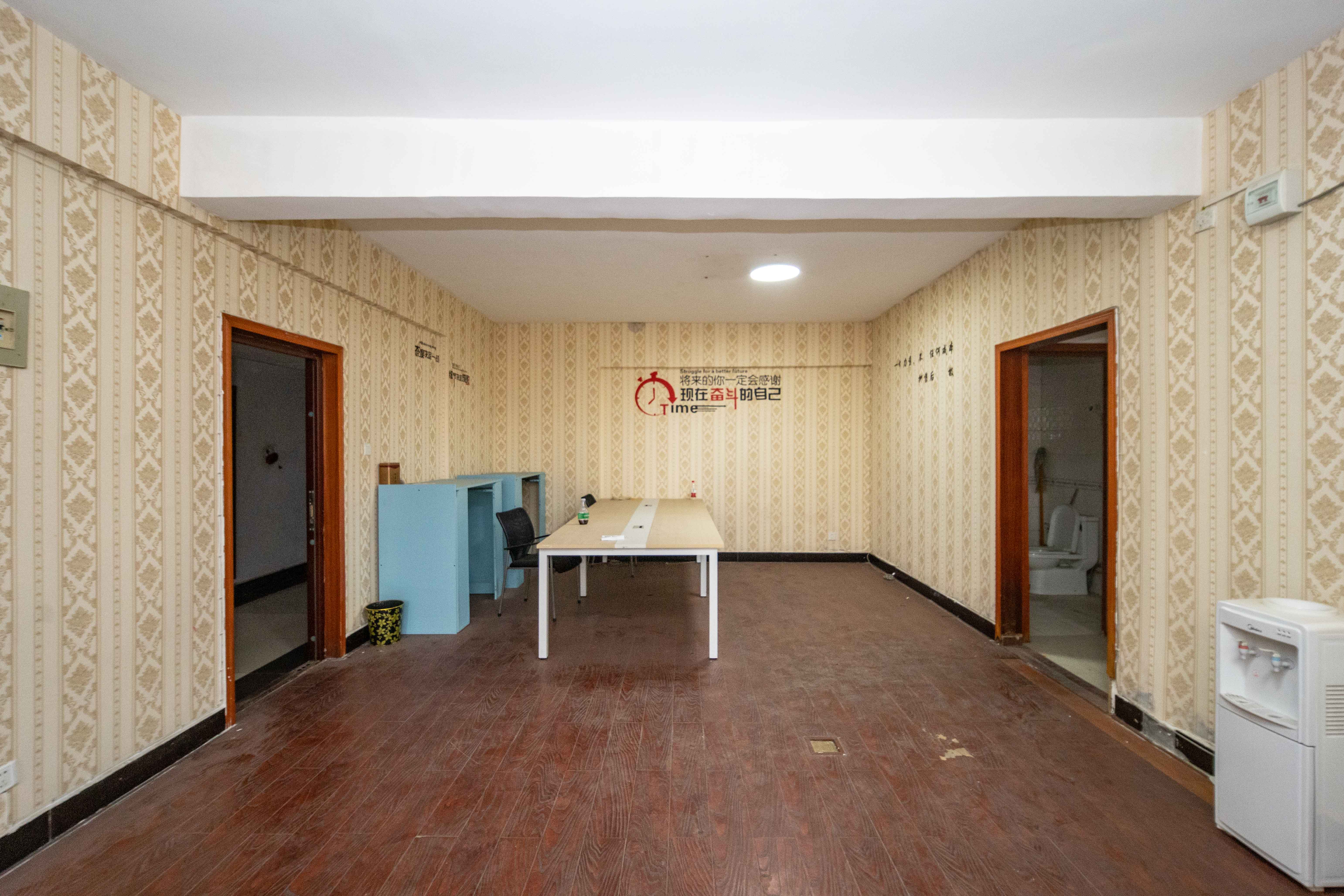 上河国际A座 2室1厅1卫 47.0万 上河国际A座 2室1厅1卫 47.0万客厅