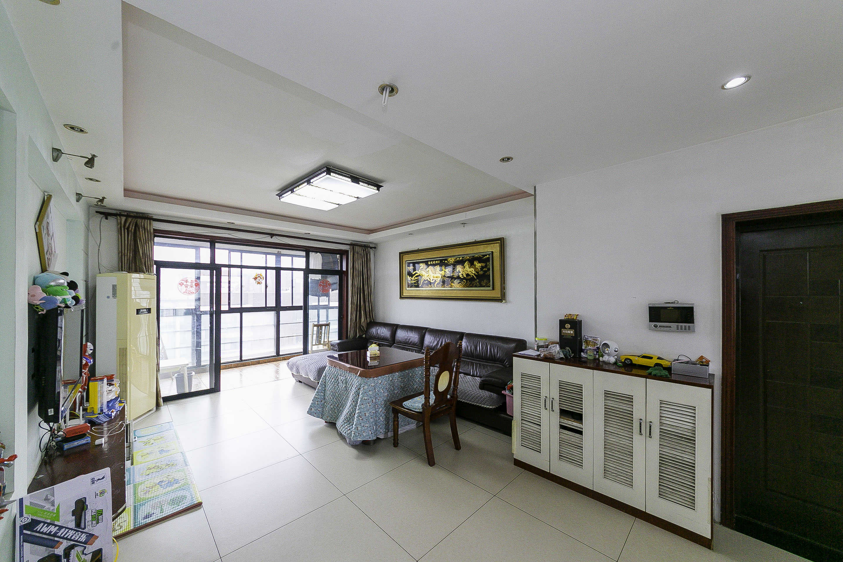 鑫远湘府华城  4室2厅1卫    150.0万 鑫远湘府华城  4室2厅1卫    150.0万客厅