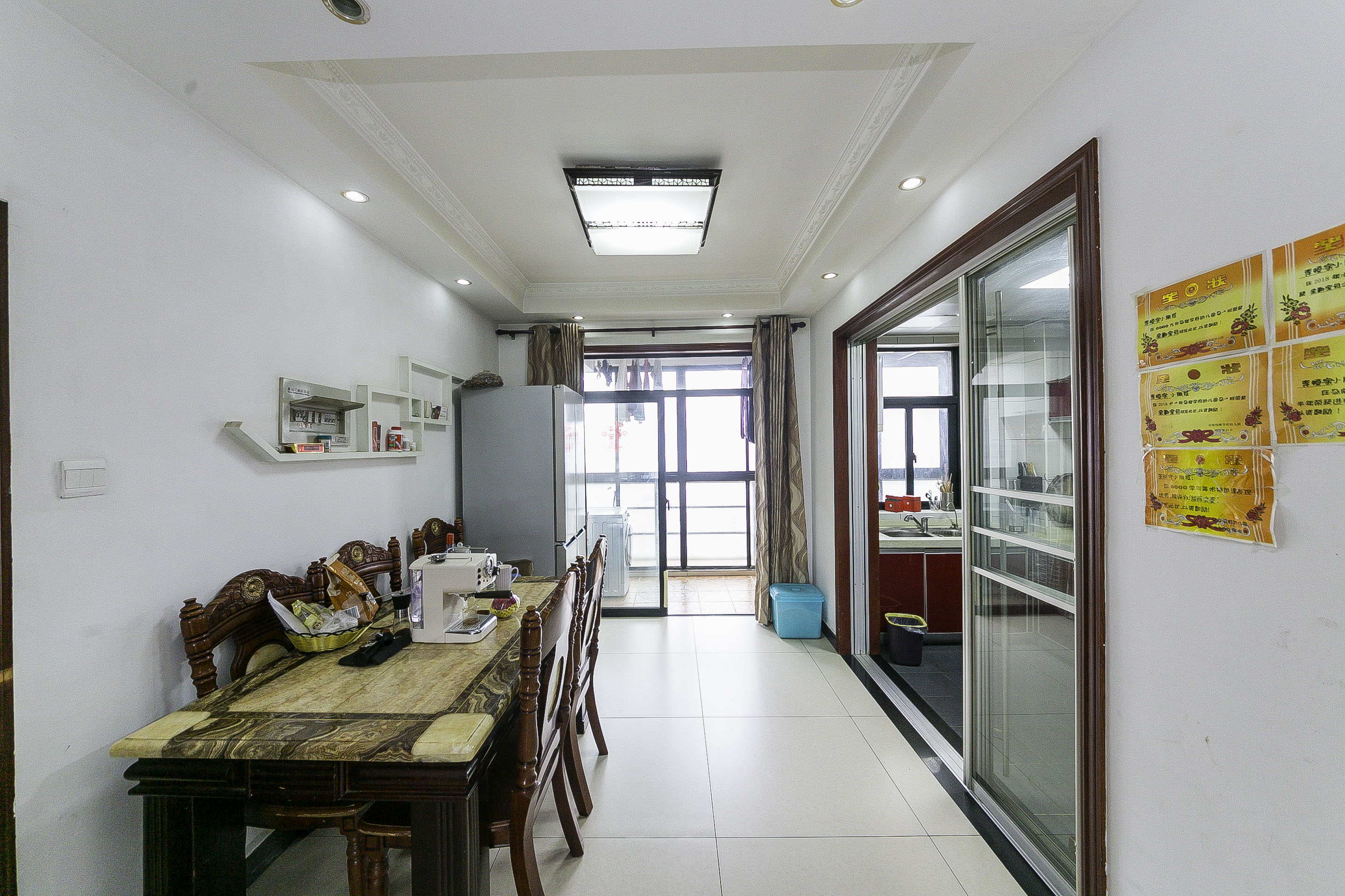 鑫远湘府华城  4室2厅1卫    150.0万 鑫远湘府华城  4室2厅1卫    150.0万客厅