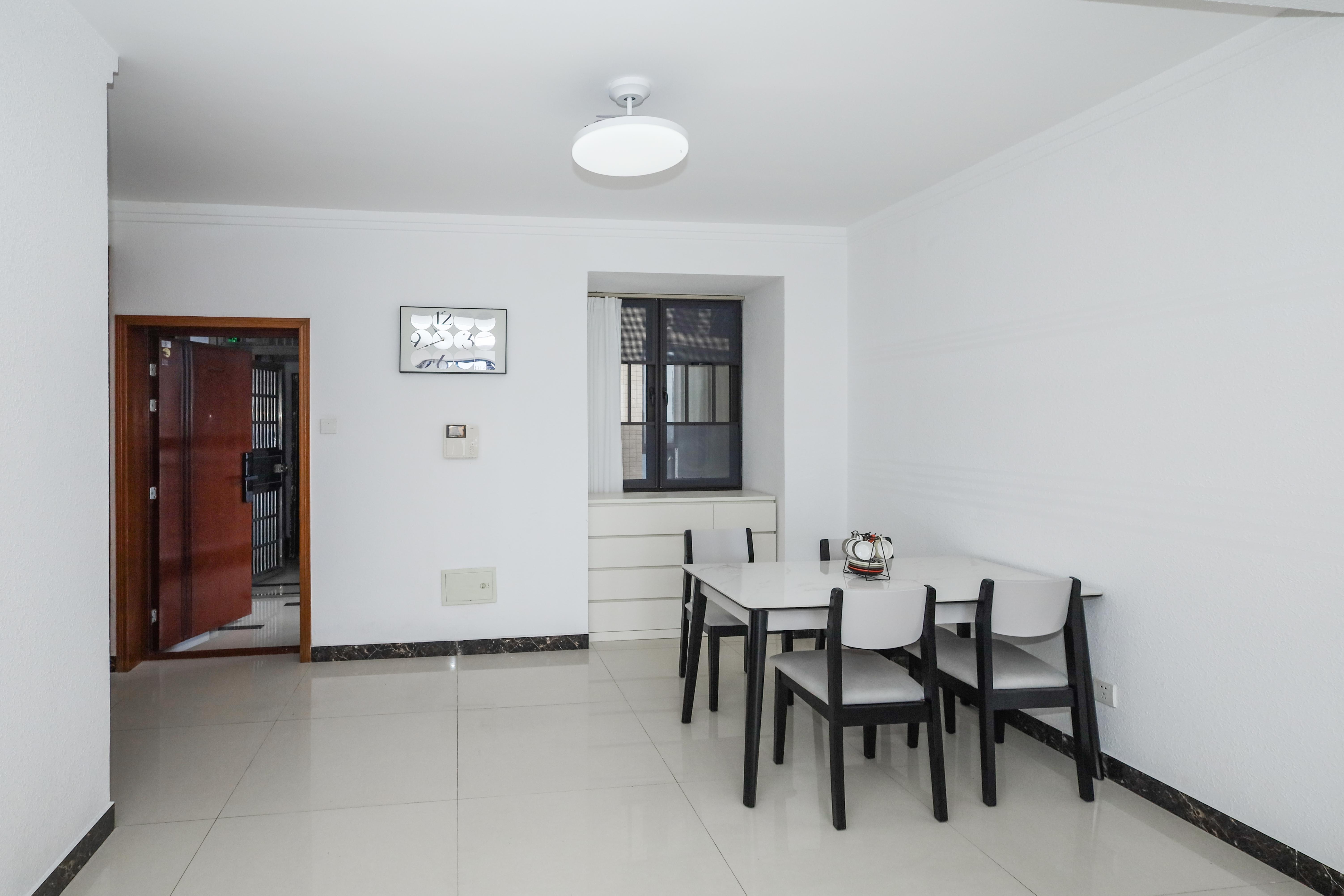 保利麓谷林语F区  3室2厅1卫    113.9万其他