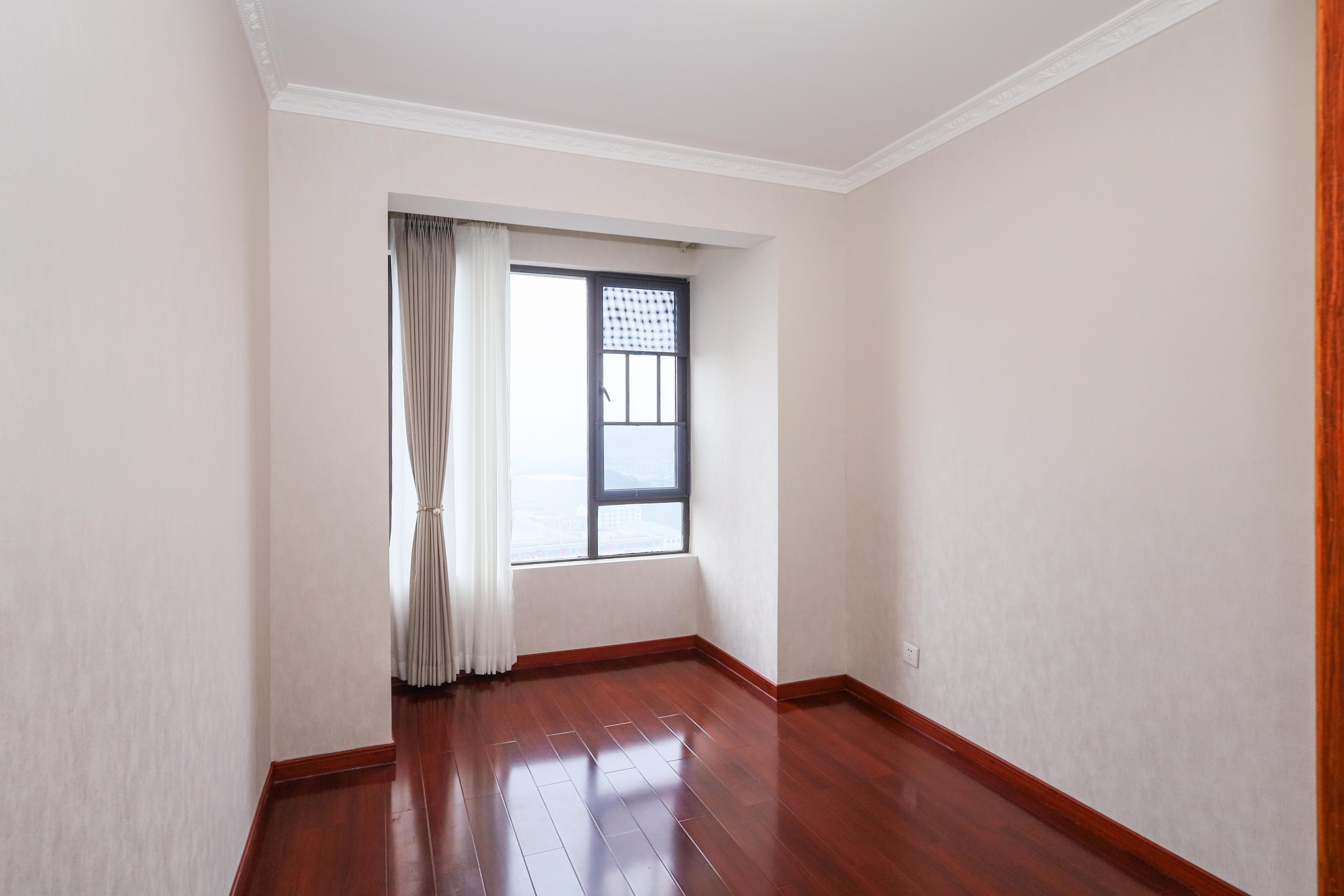 保利麓谷林语F区  3室2厅1卫    113.9万卧室