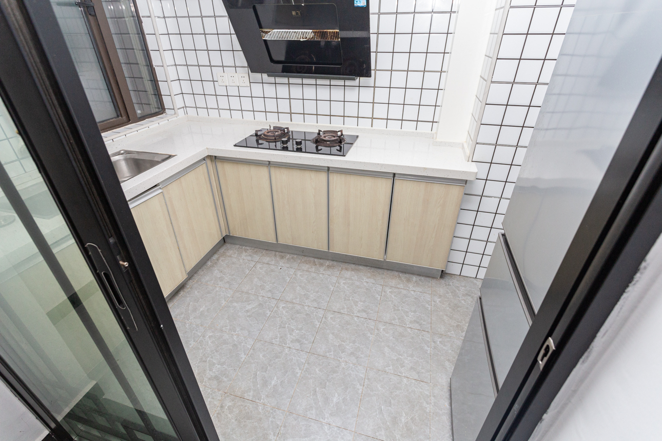 长燃润和天地（长润小区印湘江）  4室2厅2卫    100.0万厨房