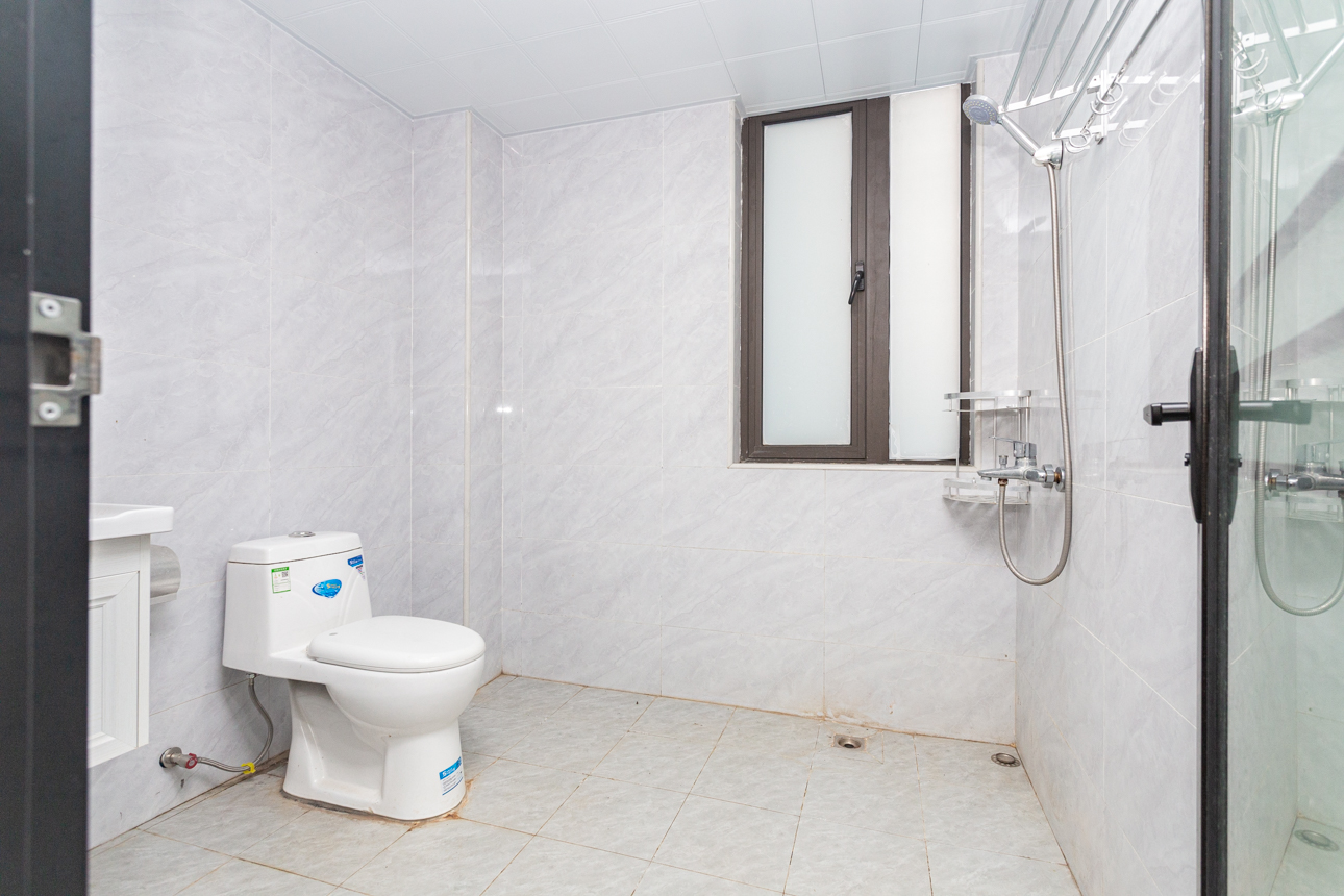 长燃润和天地（长润小区印湘江）  4室2厅2卫    100.0万卫生间