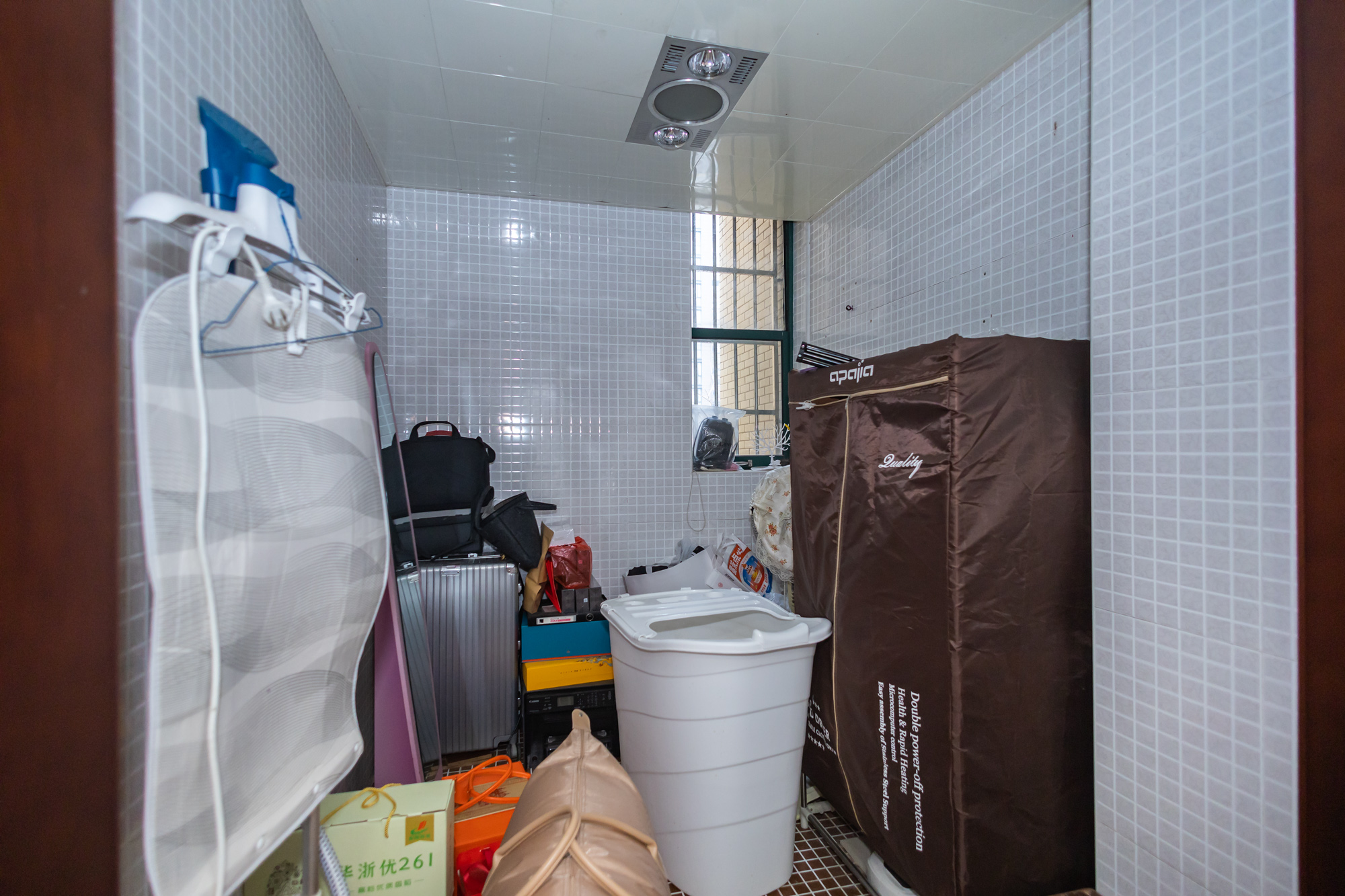 松雅湖畔 3室2厅2卫 89.8万 松雅湖畔 3室2厅2卫 89.8万卫生间