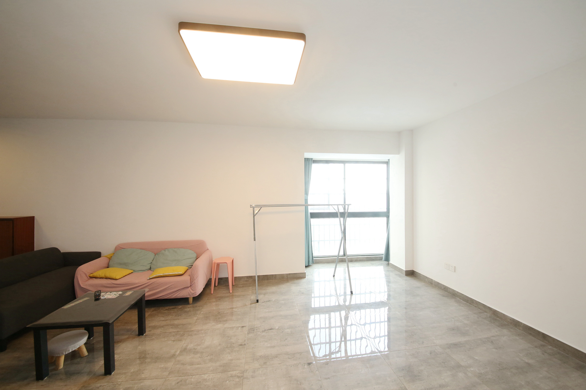 上东印象  2室2厅1卫    62.8万卧室