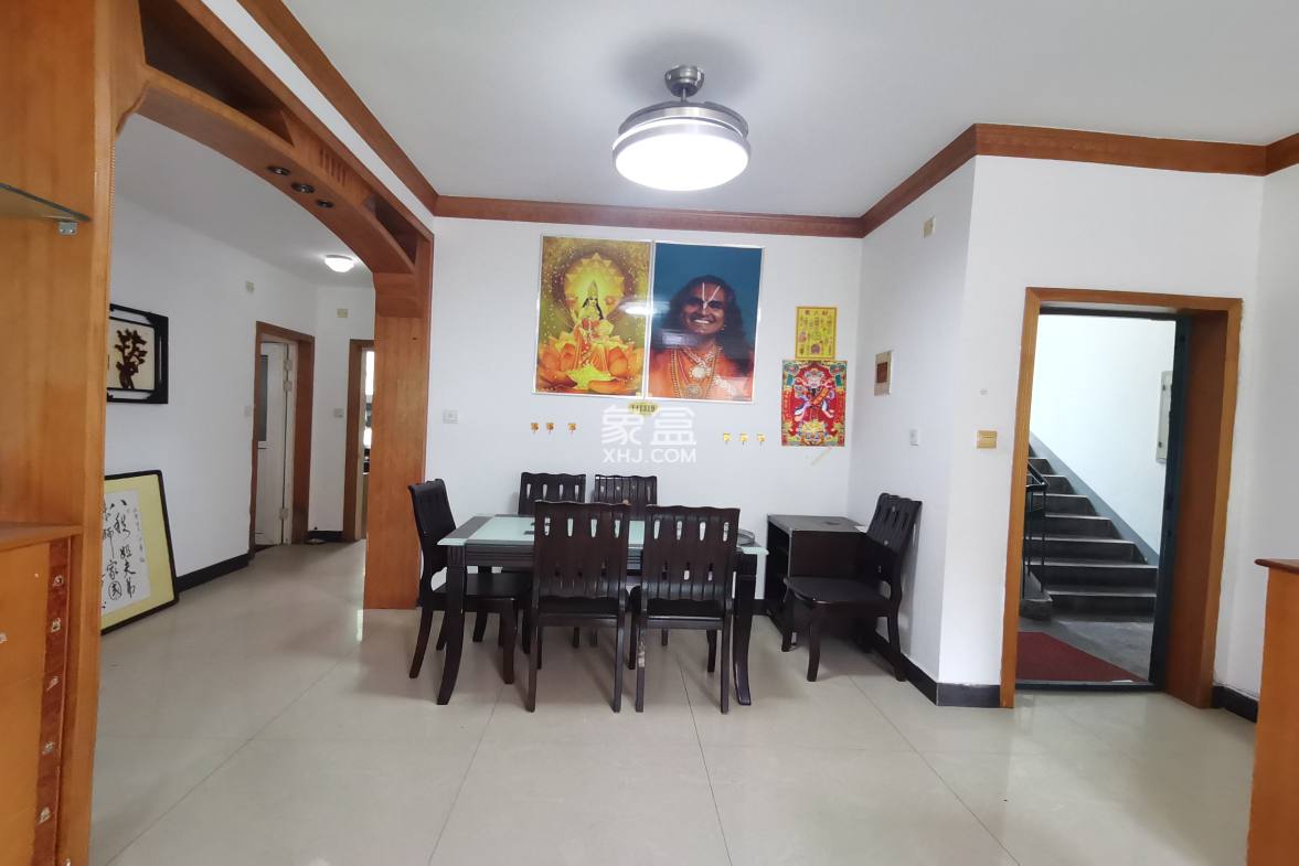 湘银小区  3室2厅2卫    37.8万 湘银小区  3室2厅2卫    37.8万室内图