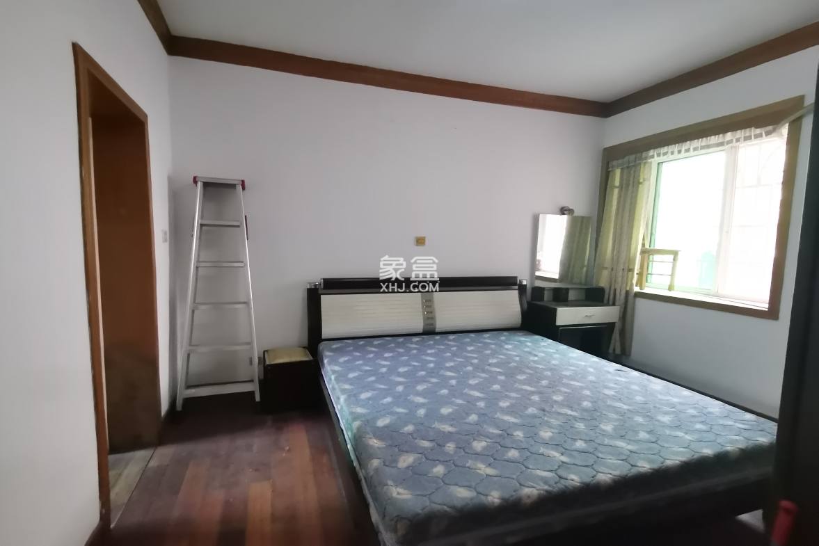 湘银小区  3室2厅2卫    37.8万 湘银小区  3室2厅2卫    37.8万室内图