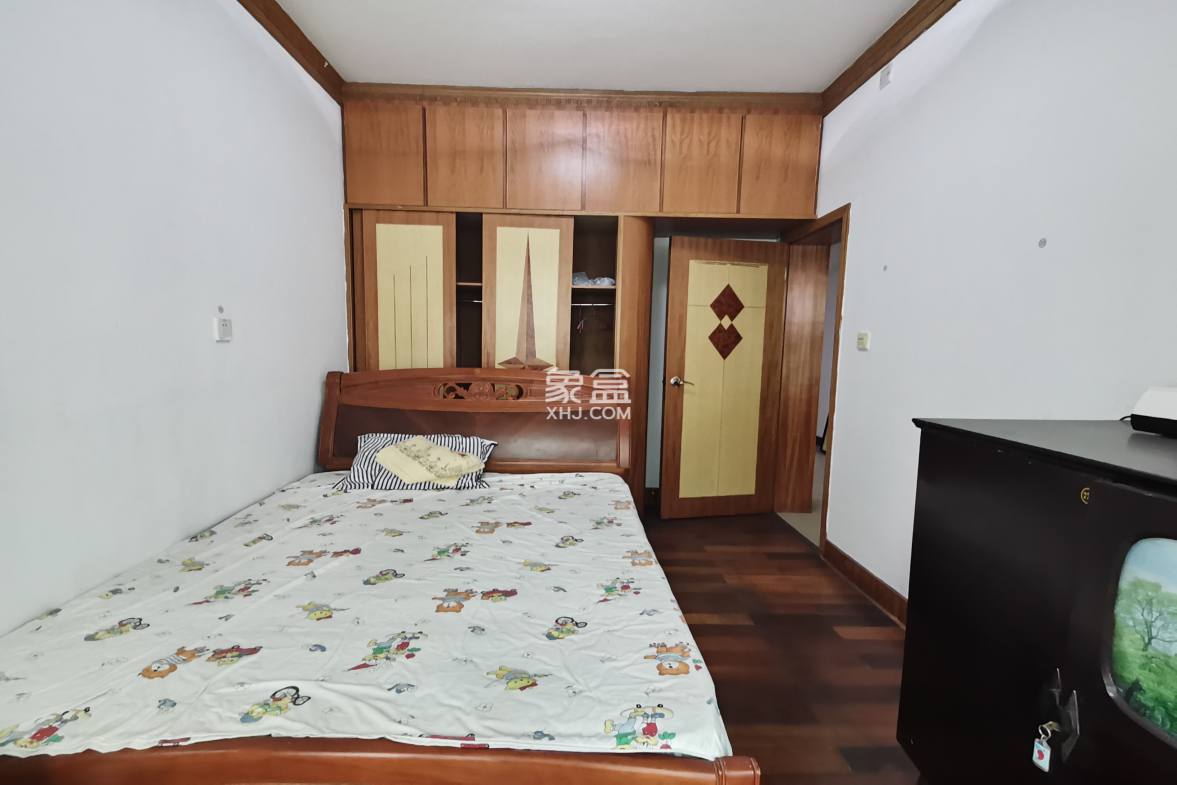 湘银小区  3室2厅2卫    37.8万 湘银小区  3室2厅2卫    37.8万室内图