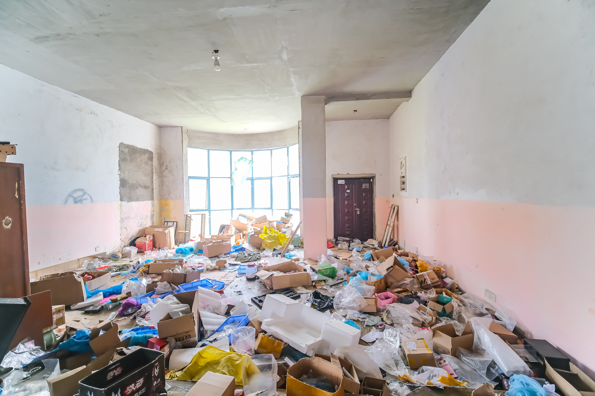 湘龙家园  6室3厅5卫    538.0万客厅