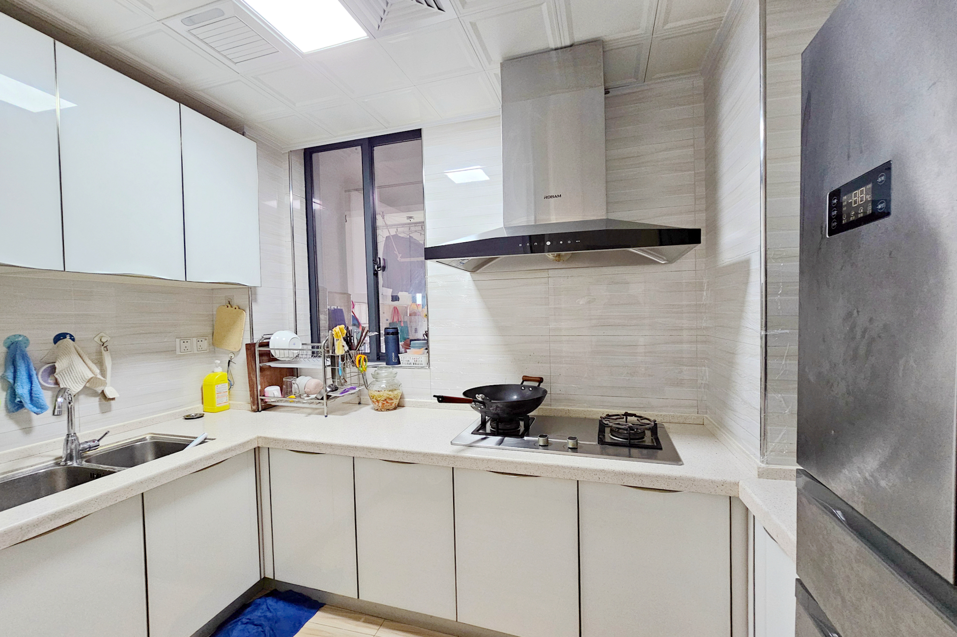 江河东澜湾  3室1厅2卫    89.0万其他