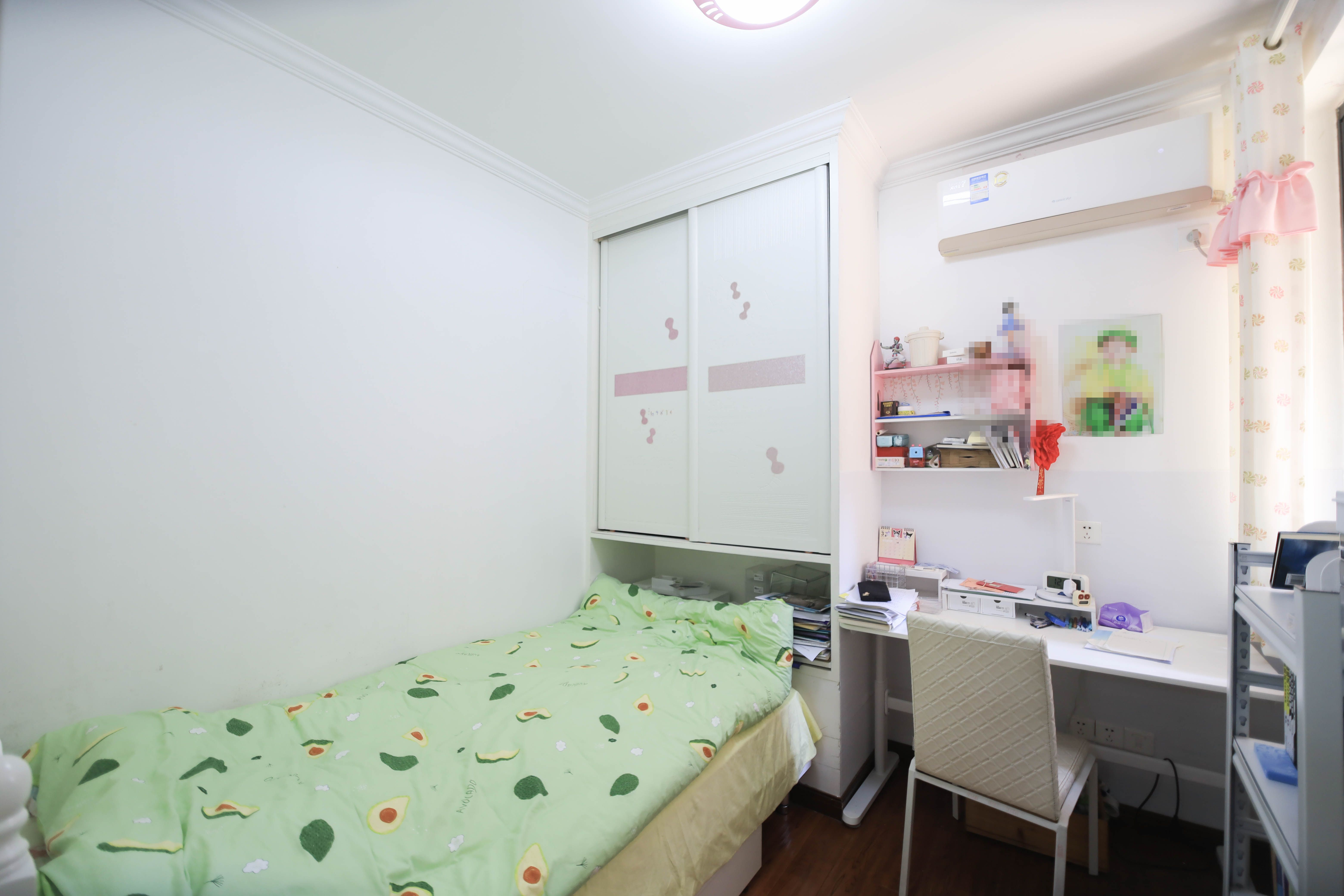 五矿万境水岸一期（万境水岸嘉苑）  2室2厅1卫    76.0万卧室