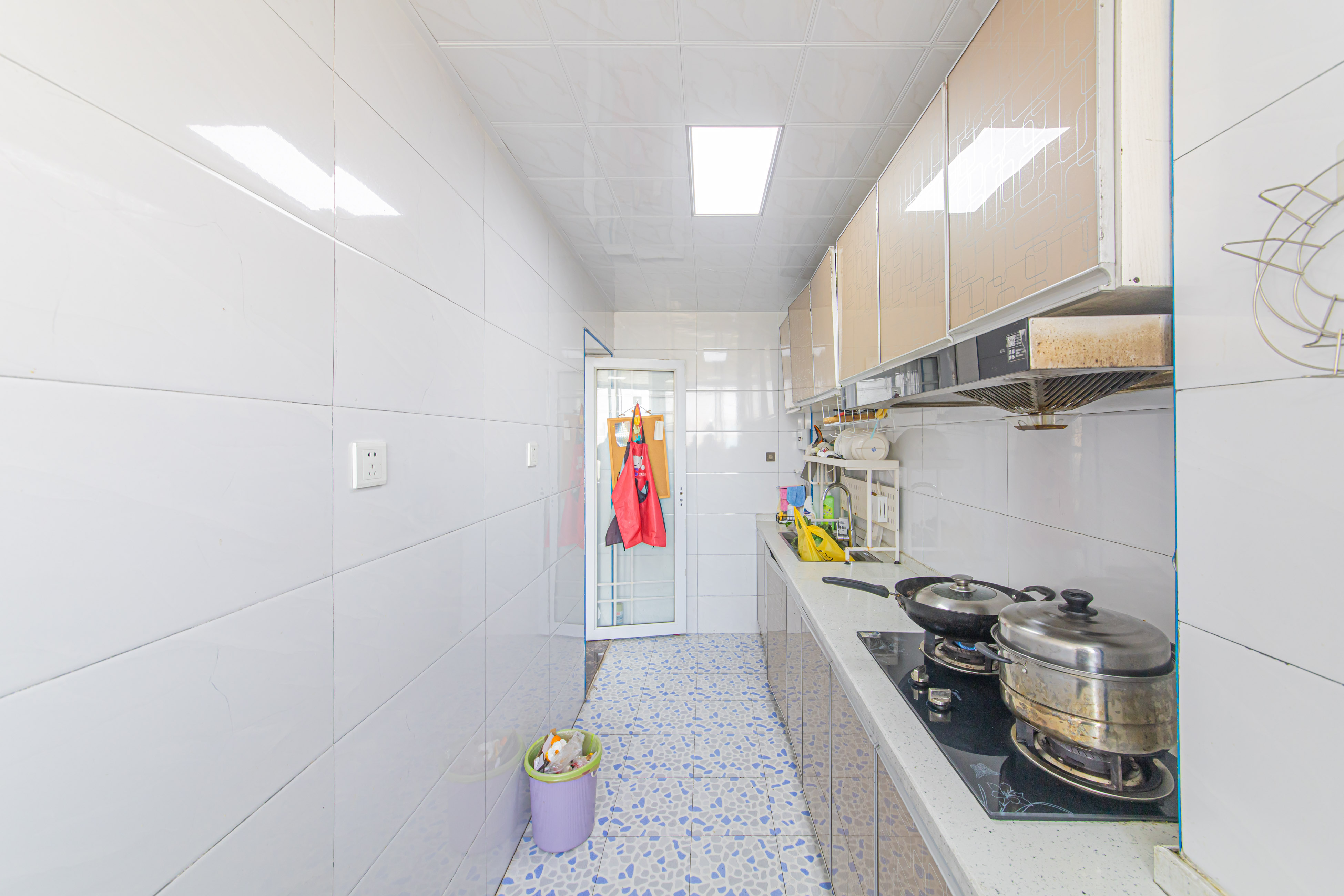 香芙嘉园(广铁湘府嘉园) 2室1厅1卫 60.8万 香芙嘉园(广铁湘府嘉园) 2室1厅1卫 60.8万厨房