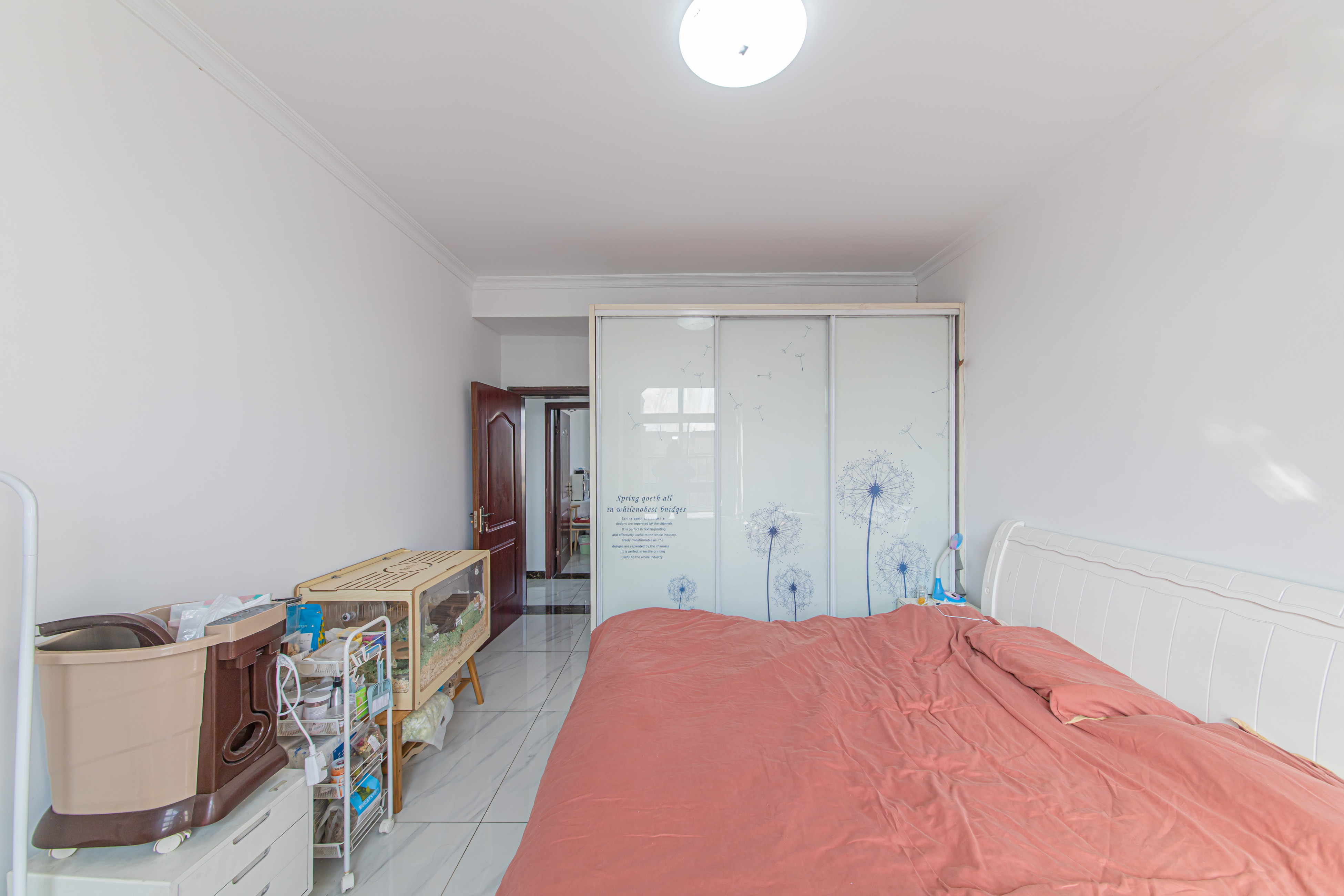 香芙嘉园(广铁湘府嘉园) 2室1厅1卫 60.8万 香芙嘉园(广铁湘府嘉园) 2室1厅1卫 60.8万卧室