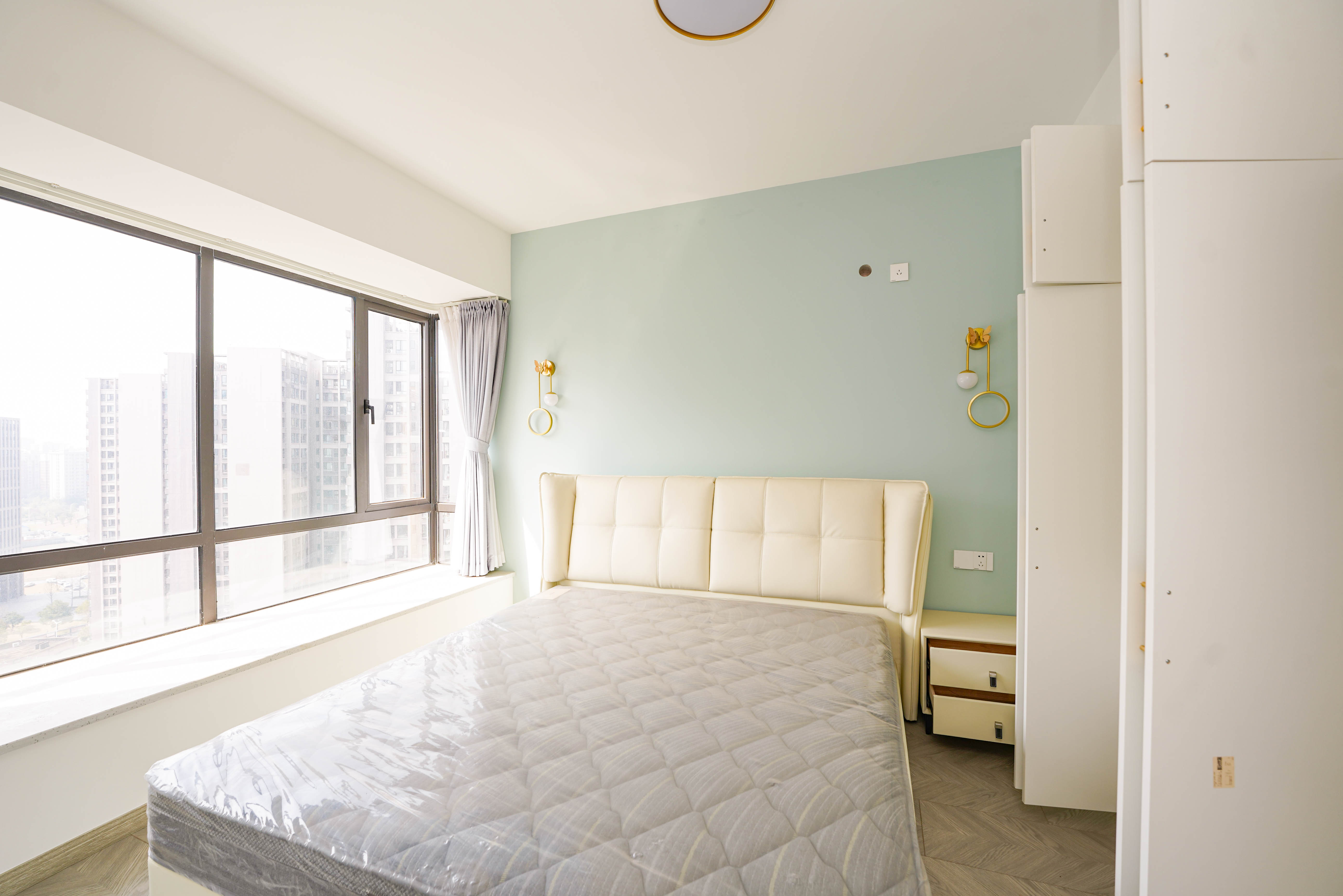 汇金城/嘉华城(二期、三期)  3室2厅2卫    130.8万 汇金城/嘉华城(二期、三期)  3室2厅2卫    130.8万卧室