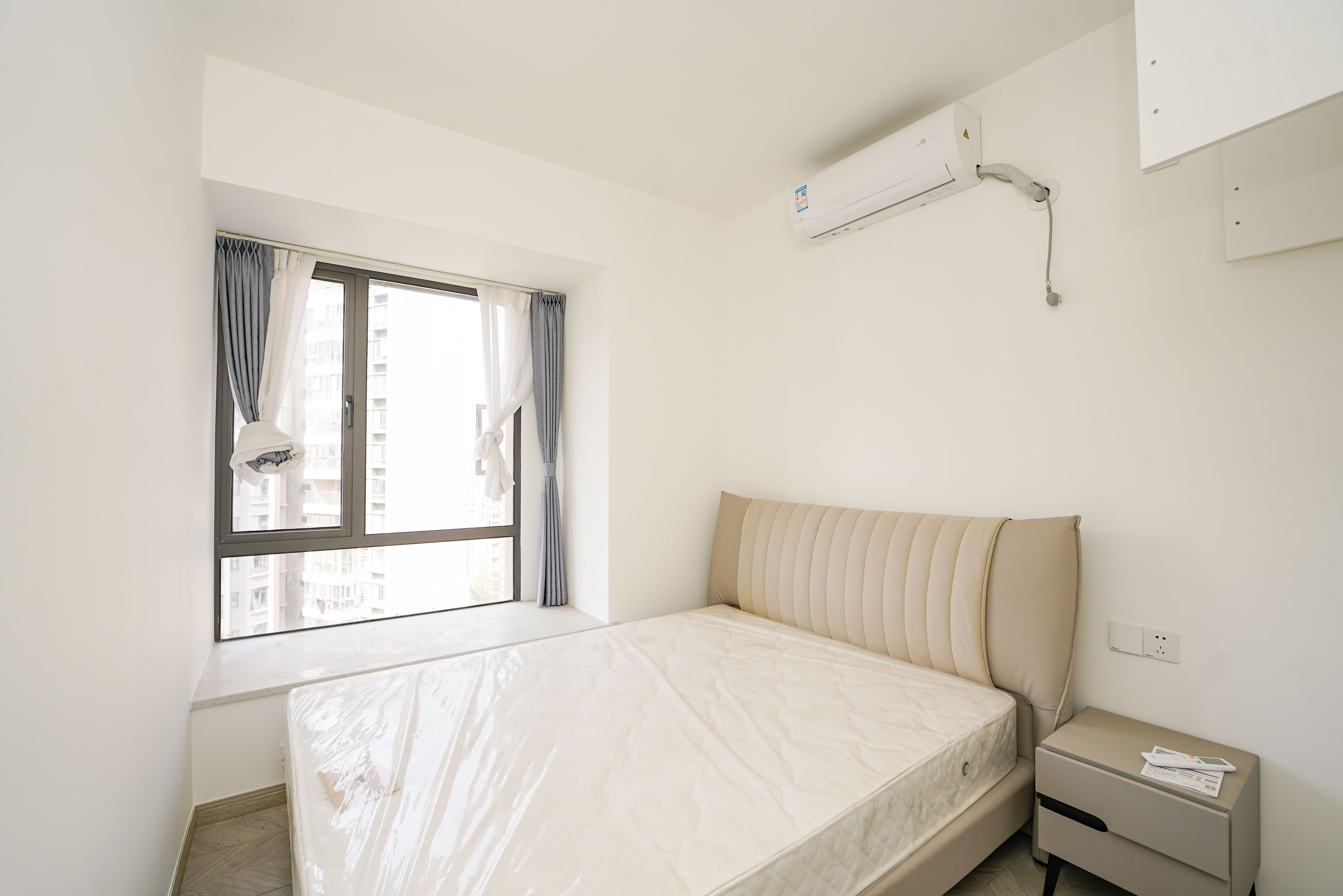 汇金城/嘉华城(二期、三期)  3室2厅2卫    130.8万 汇金城/嘉华城(二期、三期)  3室2厅2卫    130.8万卧室