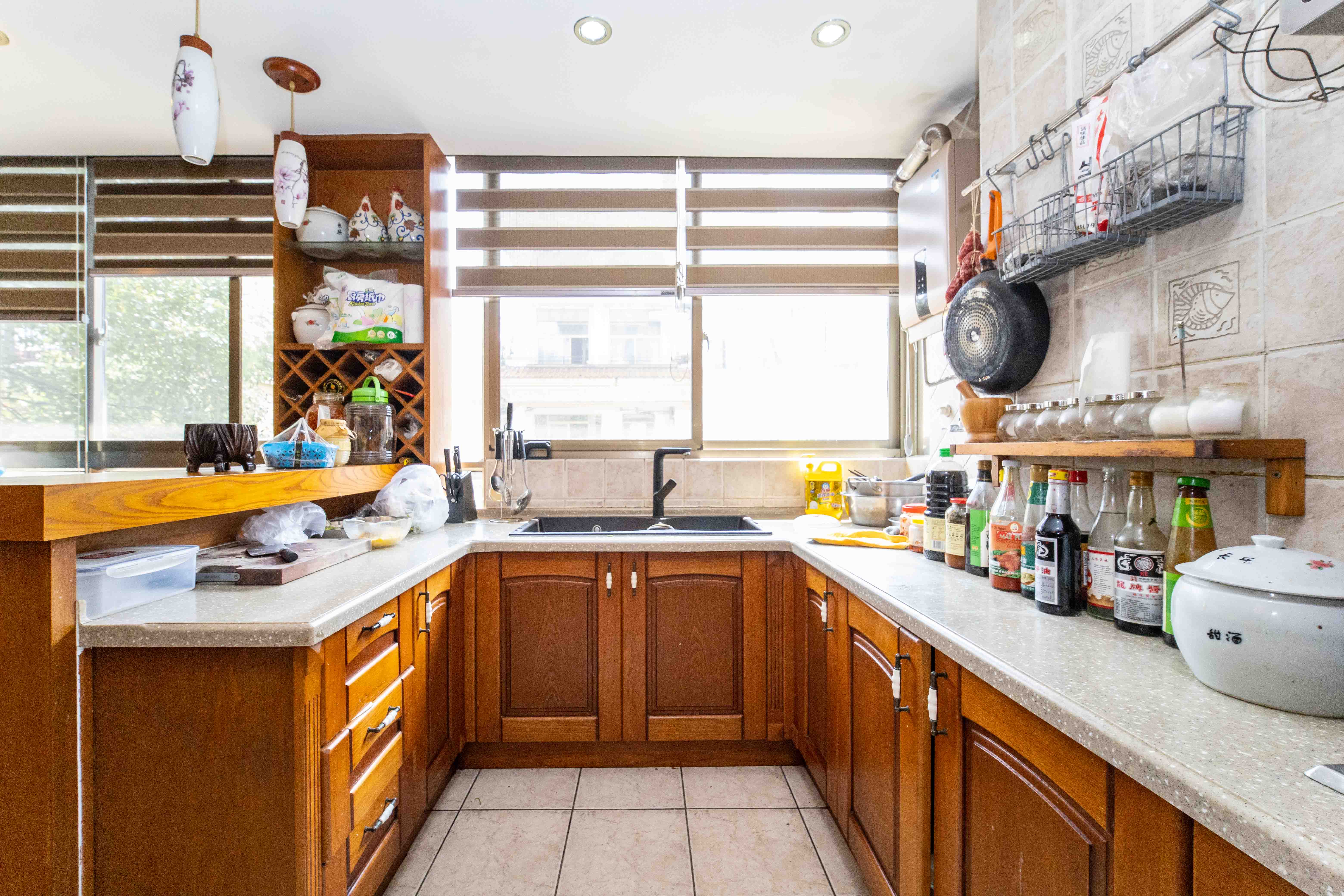 水云间 4室3厅3卫 318.0万 水云间 4室3厅3卫 318.0万厨房