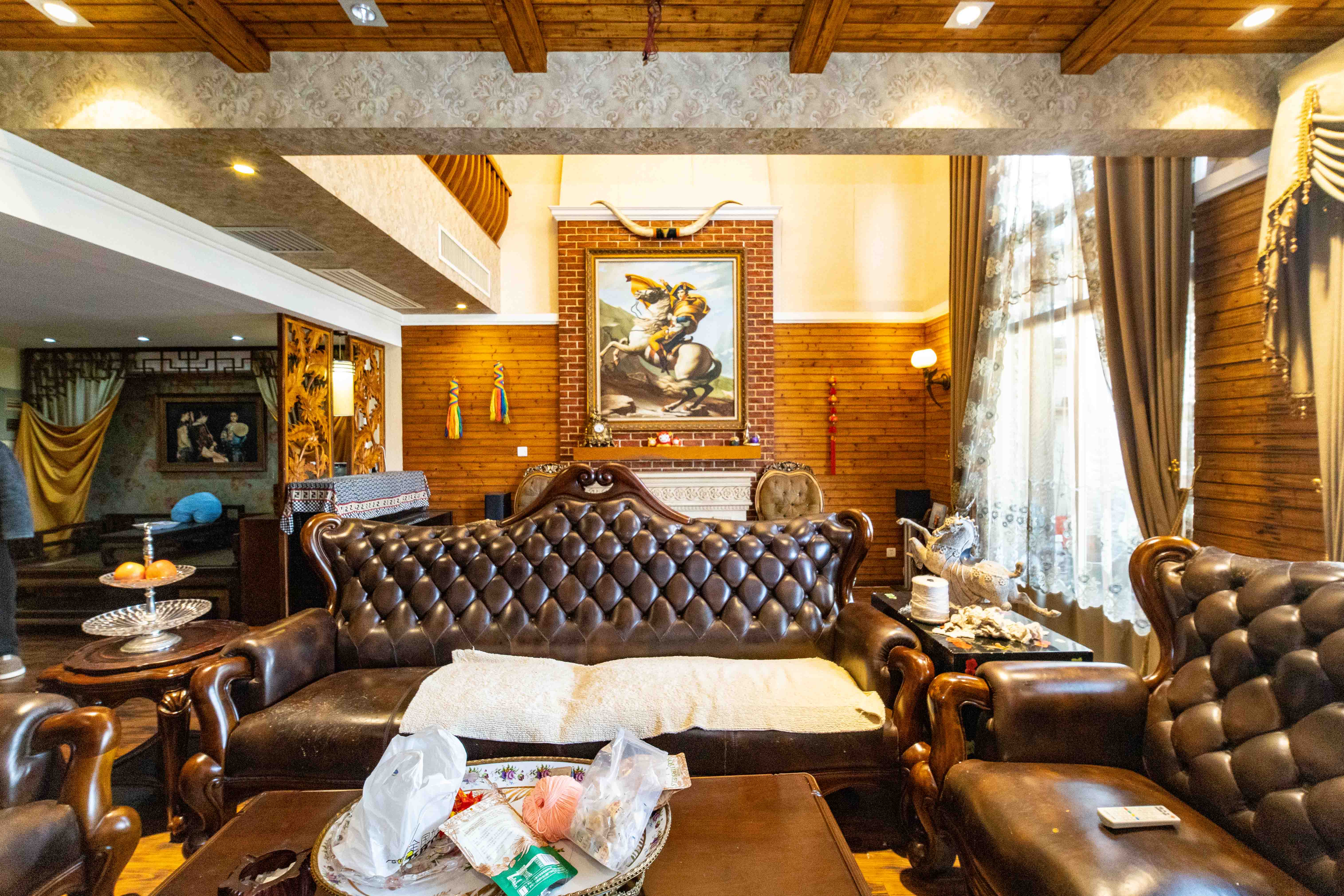 水云间 4室3厅3卫 318.0万 水云间 4室3厅3卫 318.0万客厅