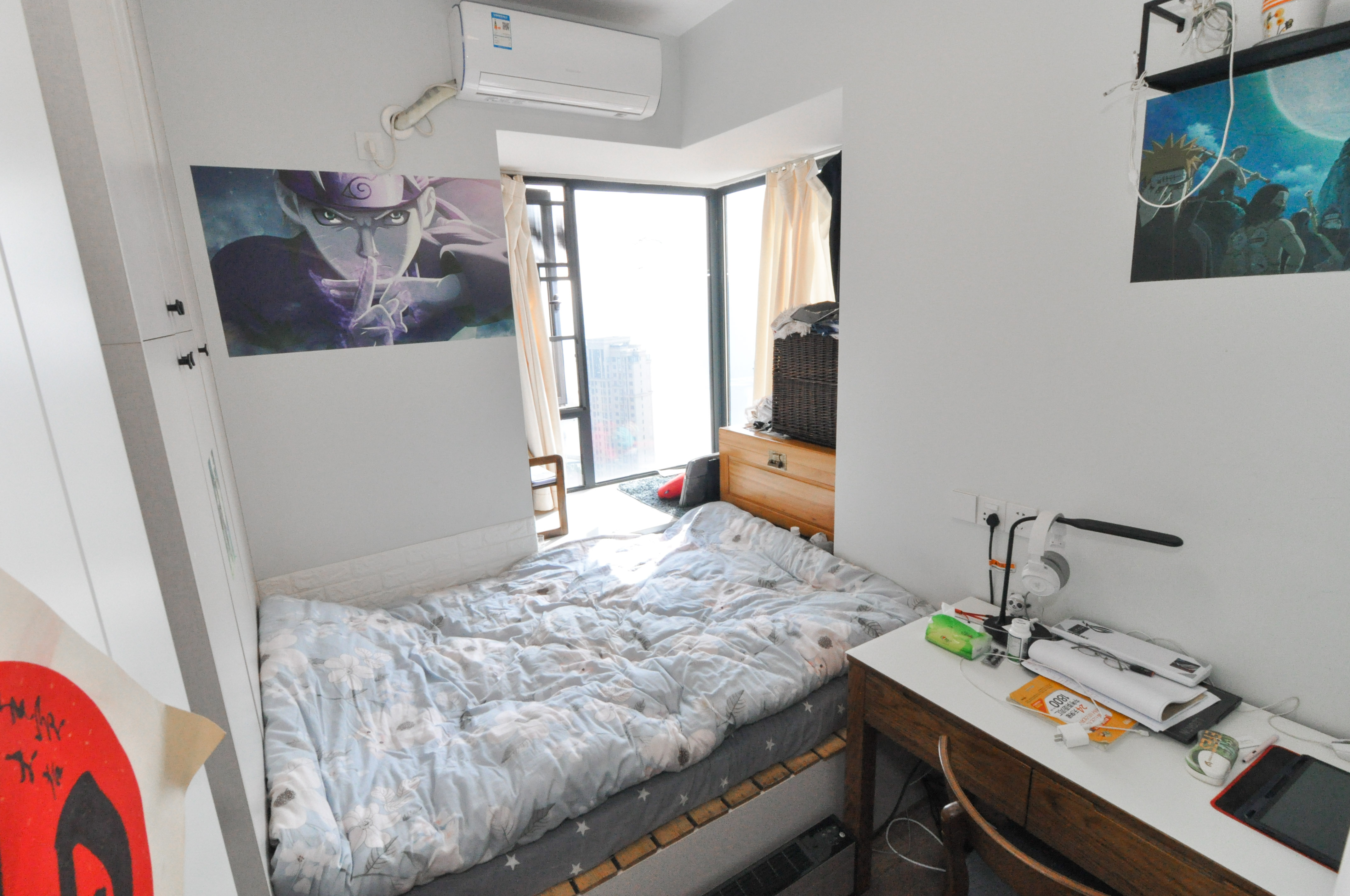 中建梅溪湖中心  3室2厅1卫   135.00万卧室