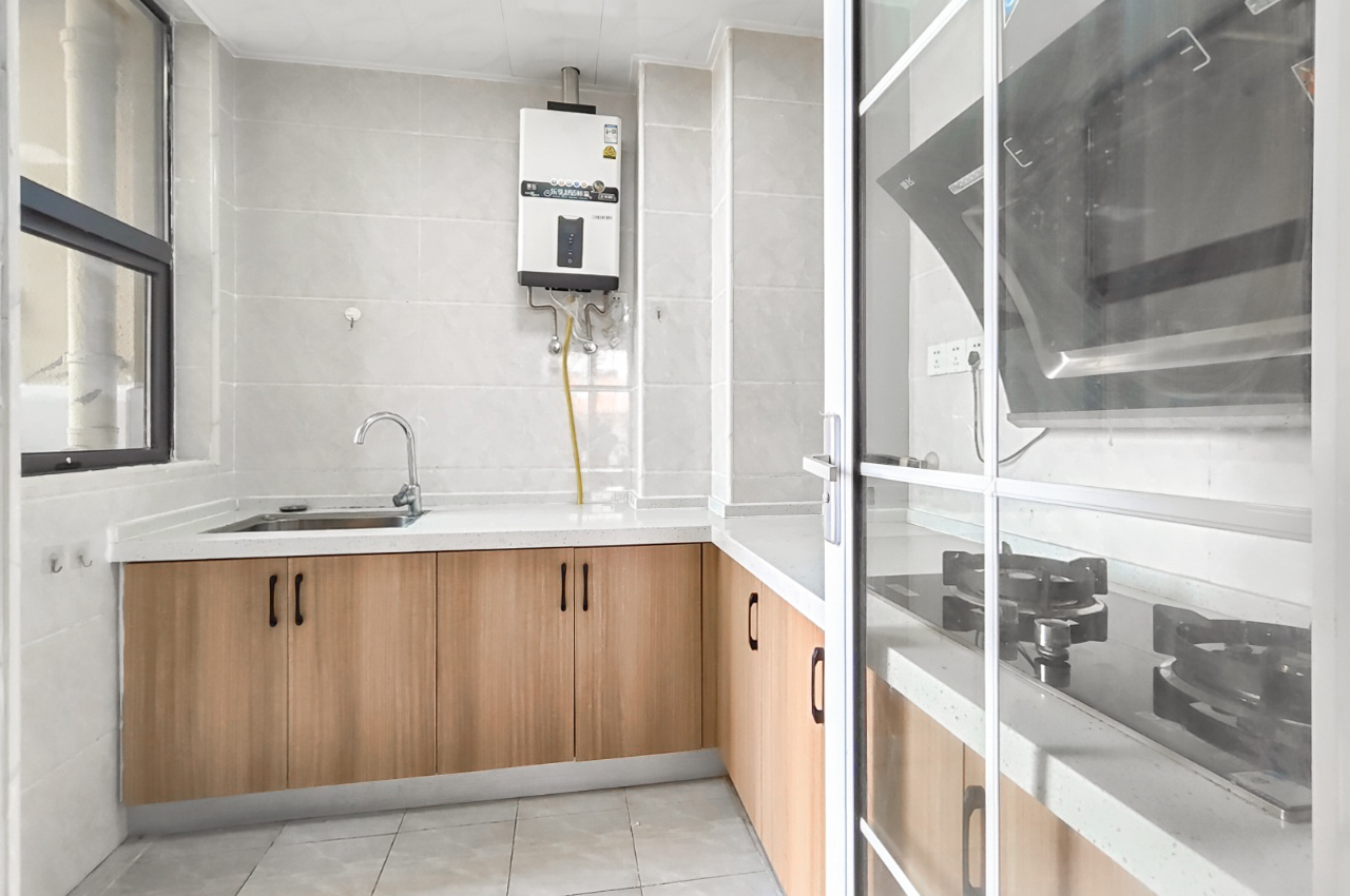 振业城三期 3室2厅2卫 136.0万 振业城三期 3室2厅2卫 136.0万厨房