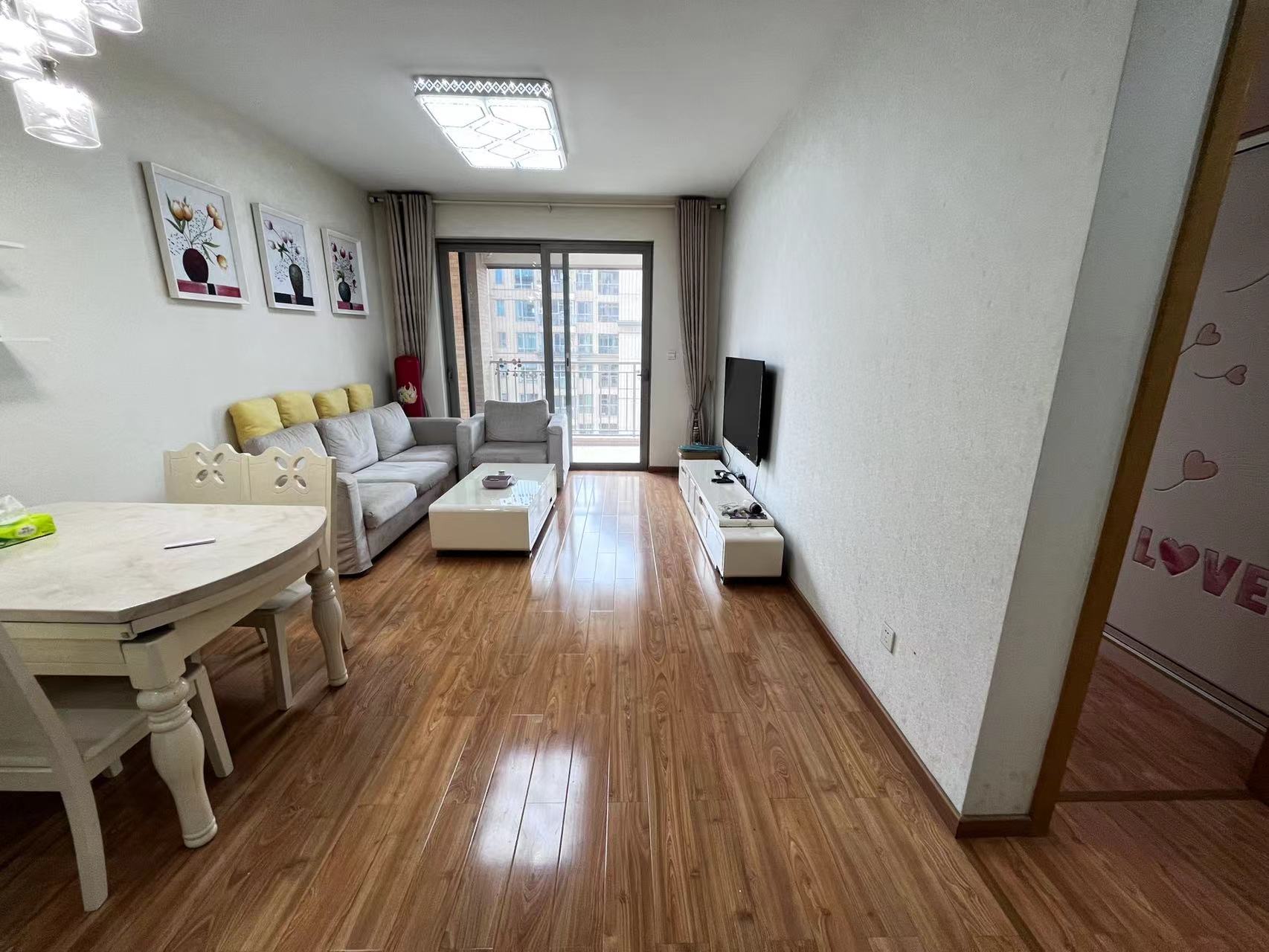 晋合湘水湾三期 3室2厅2卫 88.00万 晋合湘水湾三期 3室2厅2卫 88.00万室内图