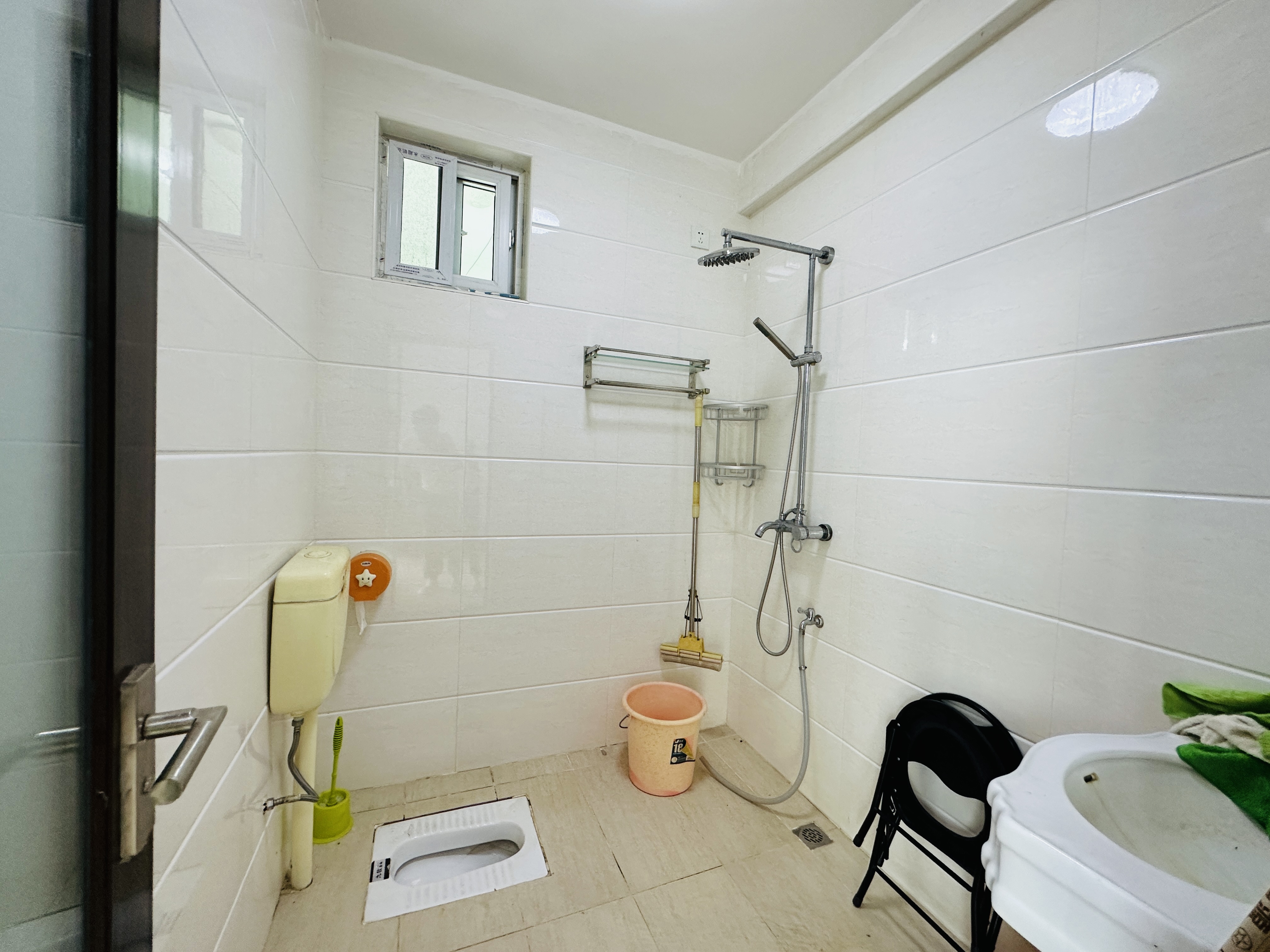 金和信花园  2室2厅1卫    105.0万 金和信花园  2室2厅1卫    105.0万卫生间