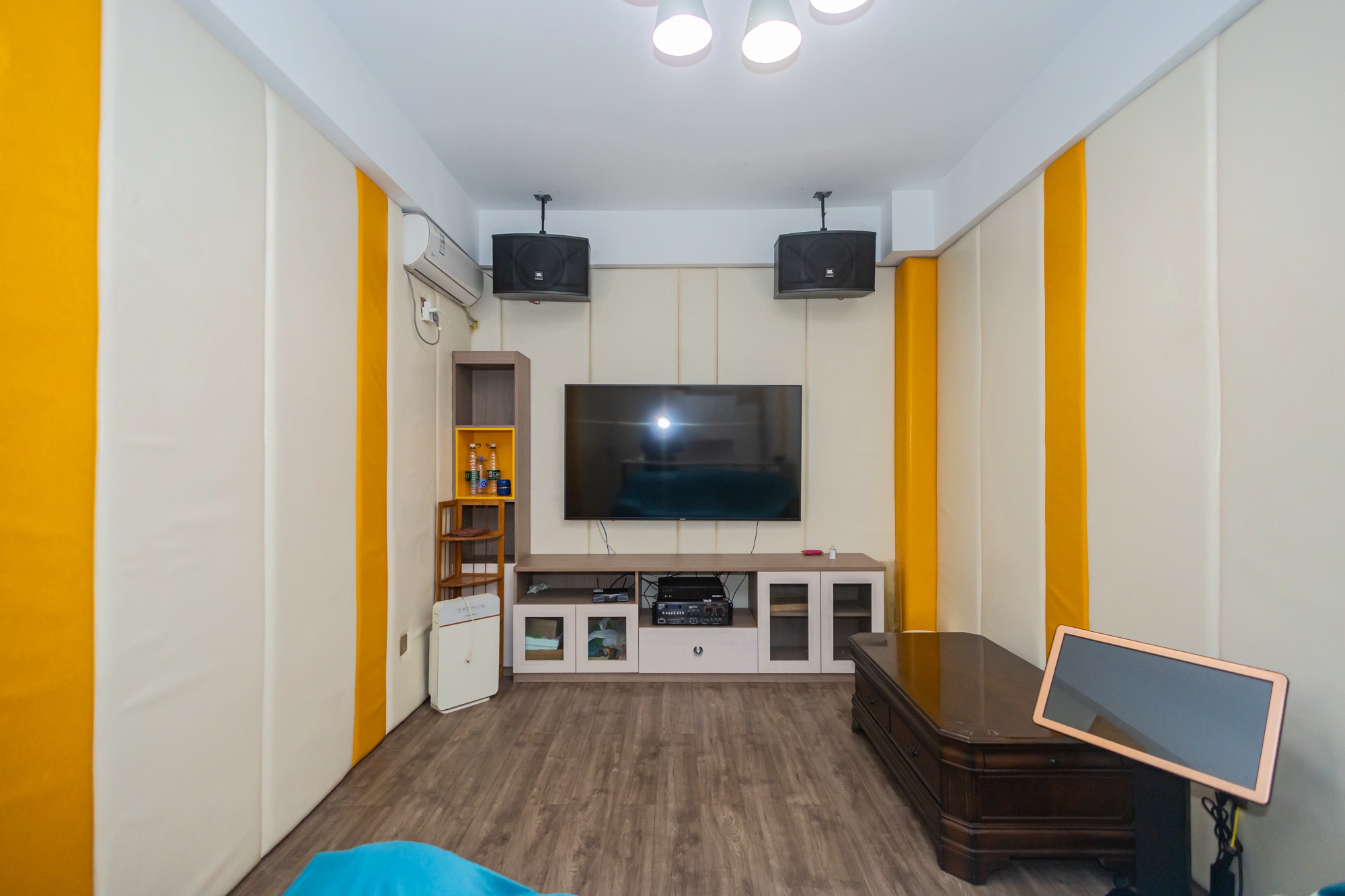 海伦春天  5室2厅3卫    298.0万卧室