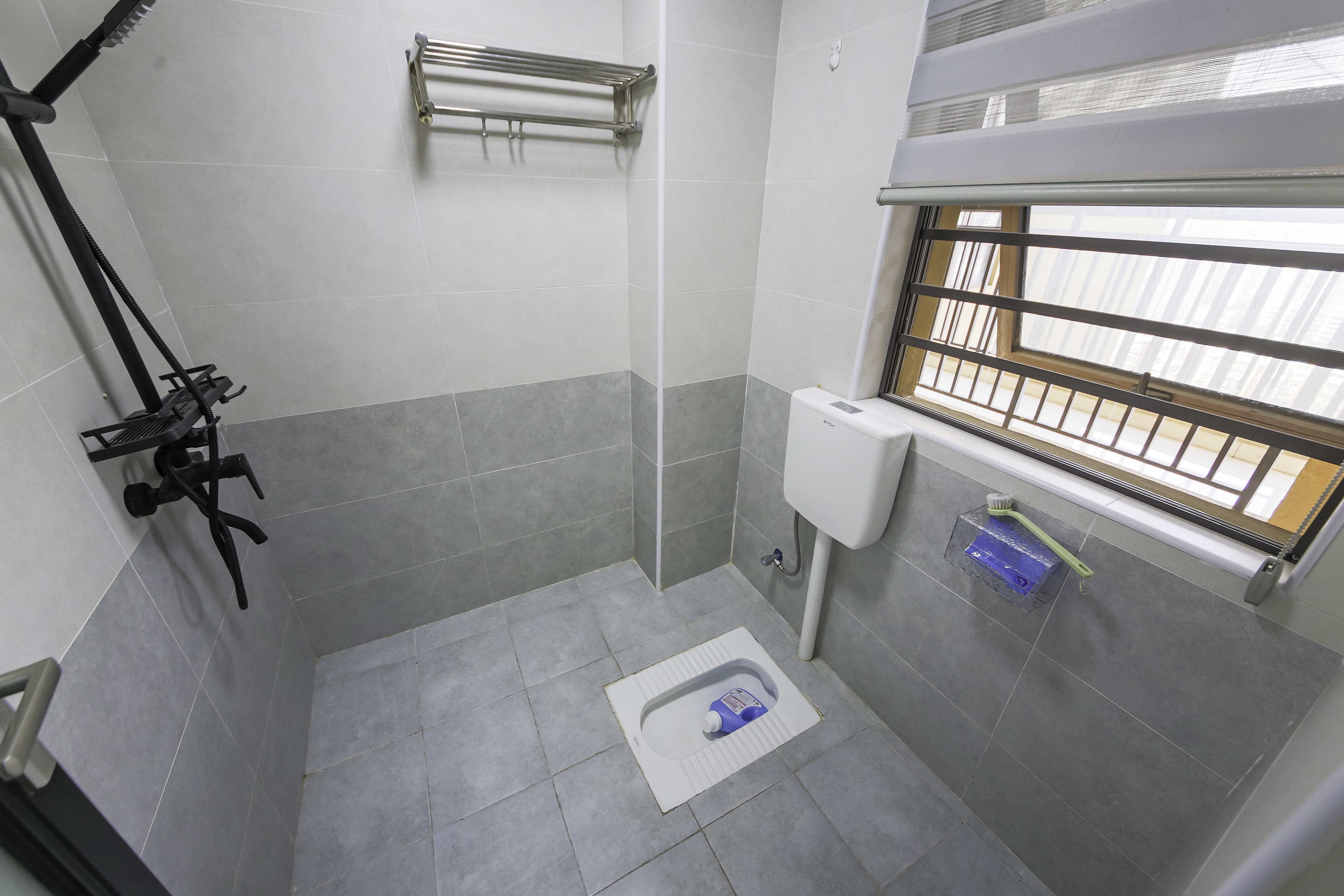 中建信和城  2室2厅1卫   88.00万卫生间