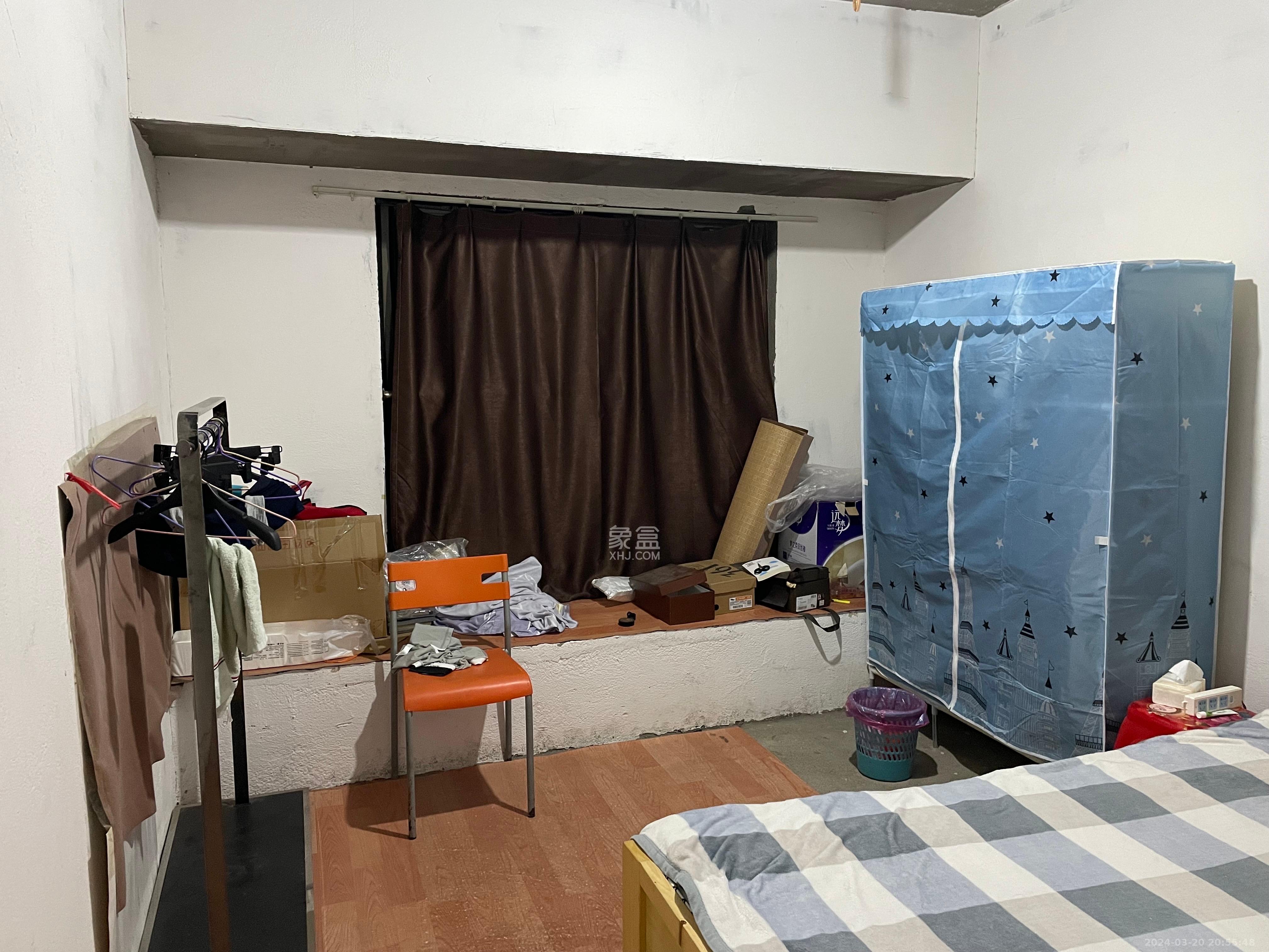 家和院  3室2厅1卫   700.00元/月室内图1