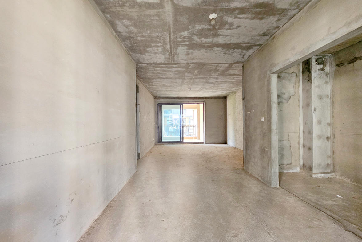 明昇壹城(明昇时代广场)一期  3室2厅2卫    320.0万 明昇壹城(明昇时代广场)一期  3室2厅2卫    320.0万客厅