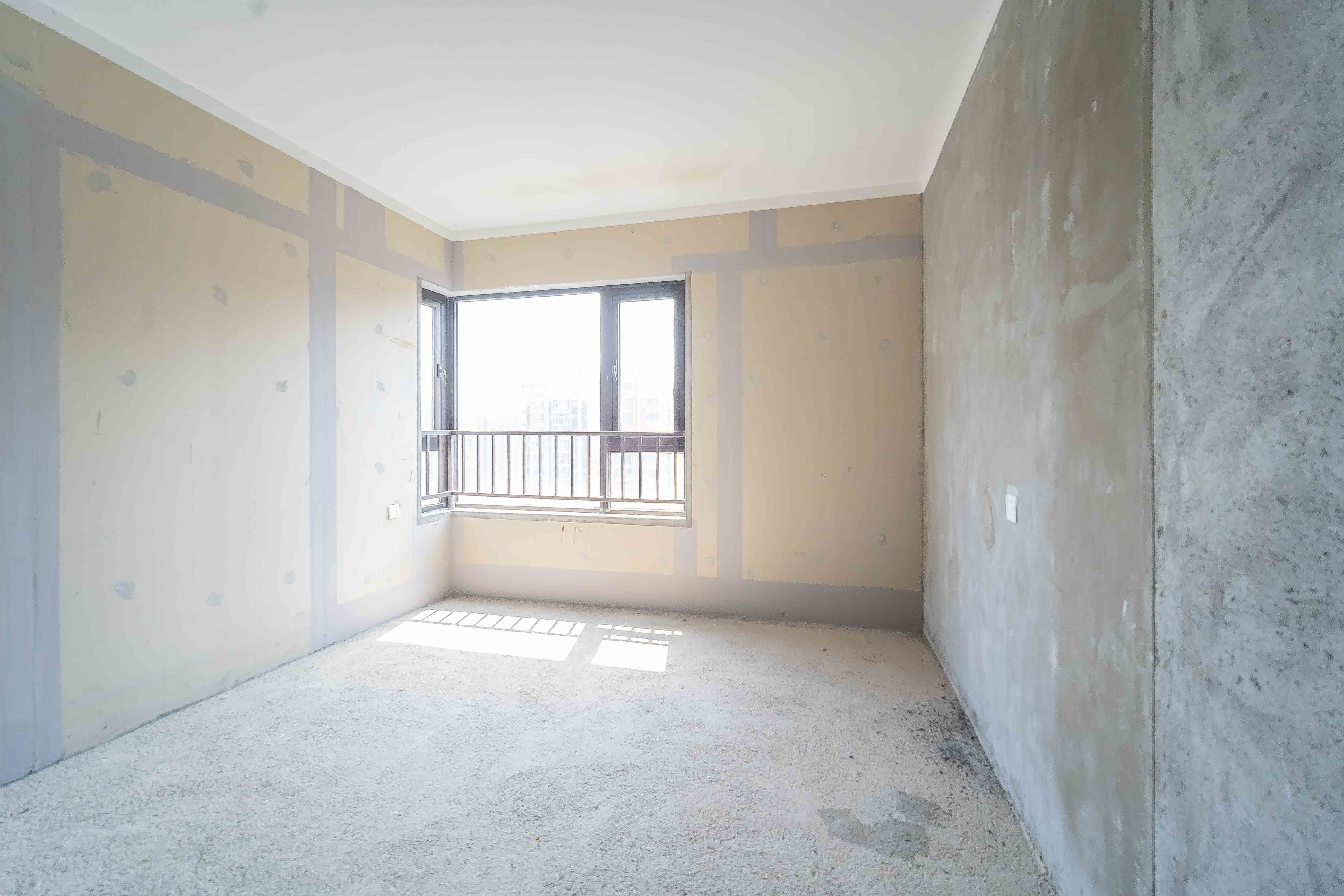 保利大都汇一期、二期 4室2厅2卫 135.0万 保利大都汇一期、二期 4室2厅2卫 135.0万其他