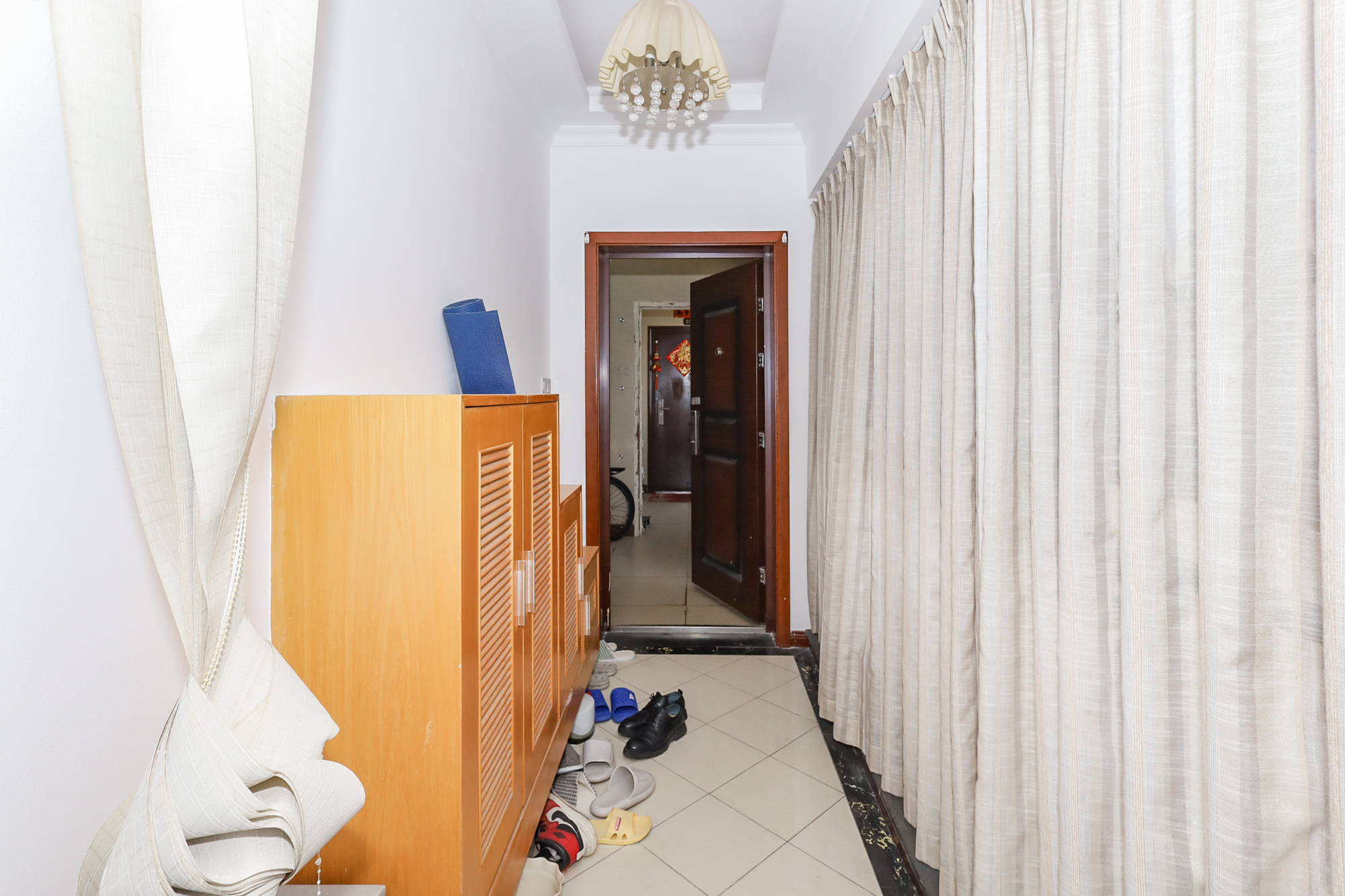 钰龙天下一期  3室2厅2卫    248.0万 钰龙天下一期  3室2厅2卫    248.0万阳台