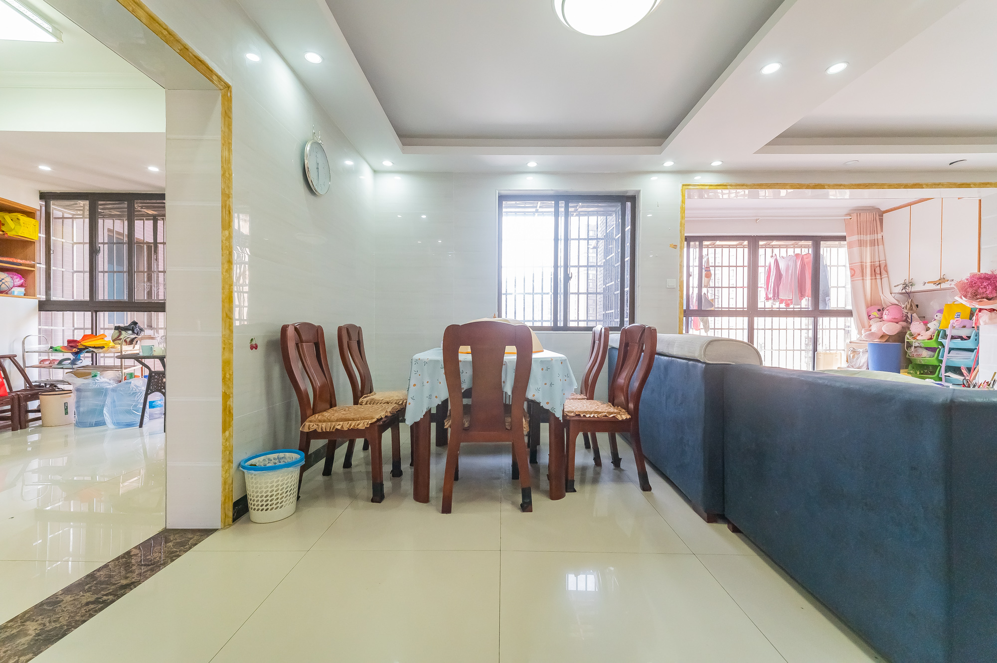 湖湾世景 4室2厅2卫 99.6万 湖湾世景 4室2厅2卫 99.6万其他