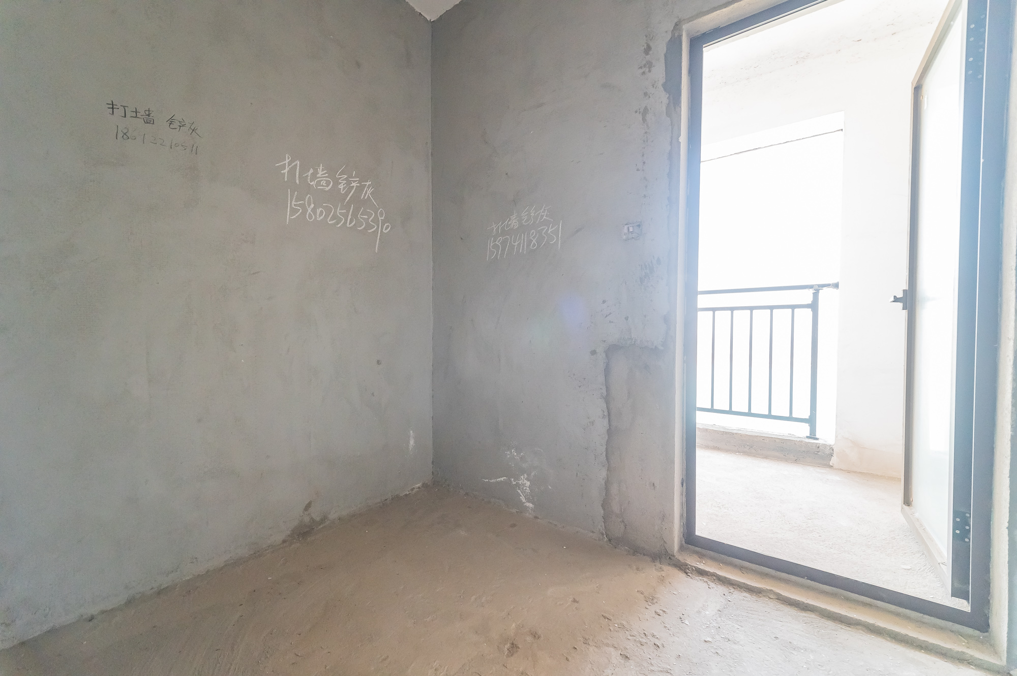 国泰九龙湾 3室2厅1卫 118.0万 国泰九龙湾 3室2厅1卫 118.0万其他