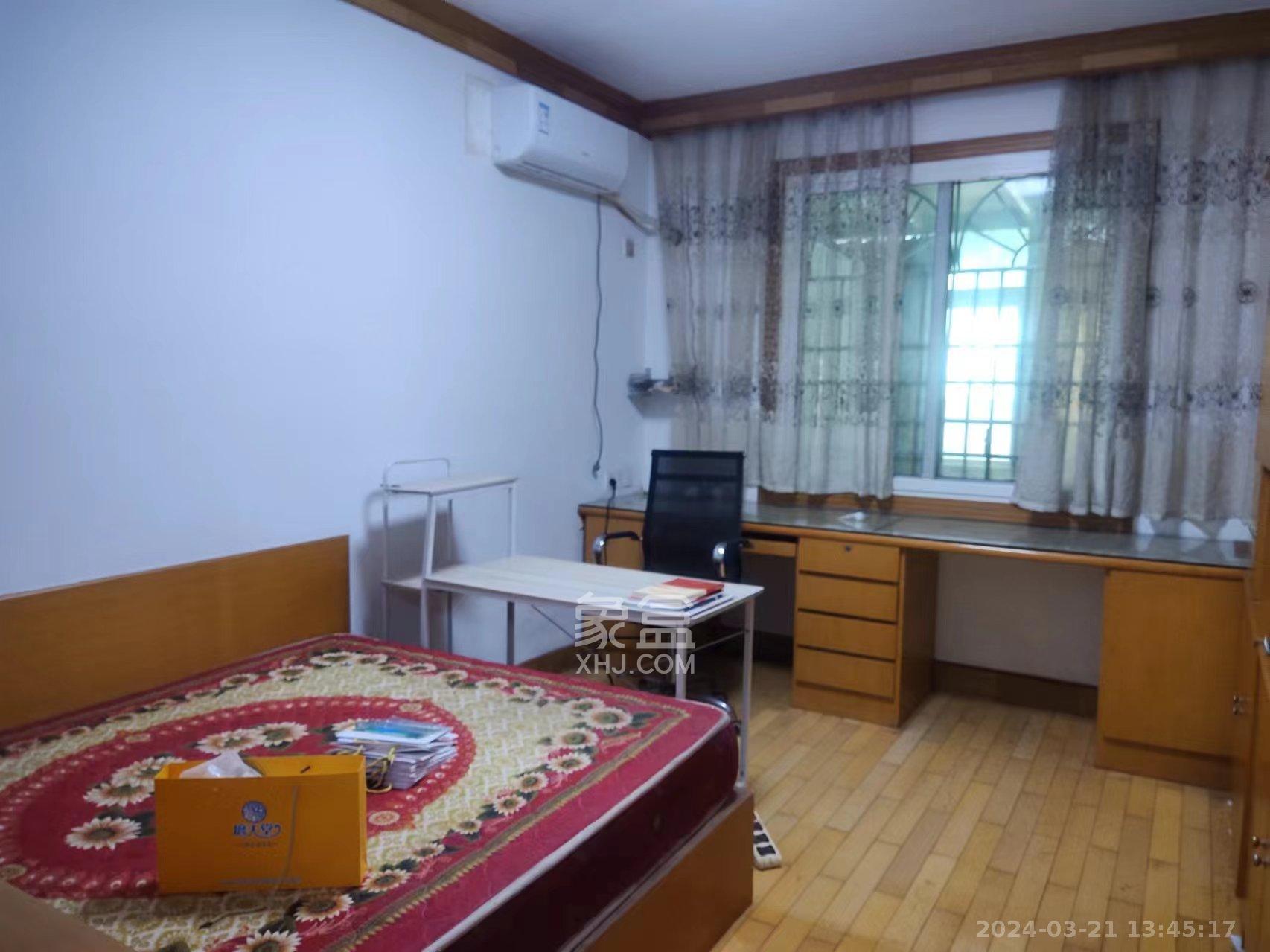 茅屋湾001栋  2室2厅1卫   1800.00元/月室内图