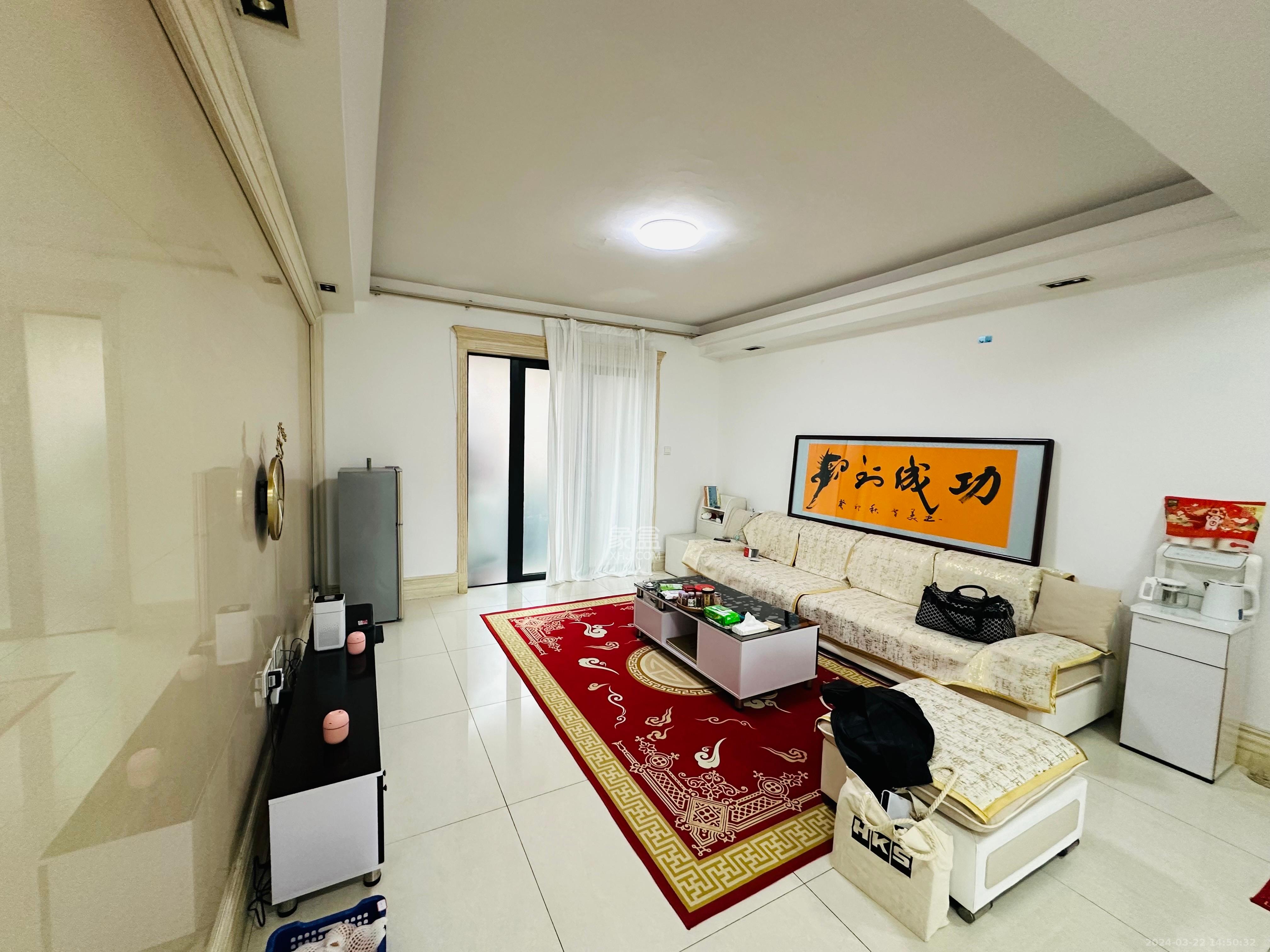 绿城桂花城  3室2厅2卫   2800.00元/月室内图