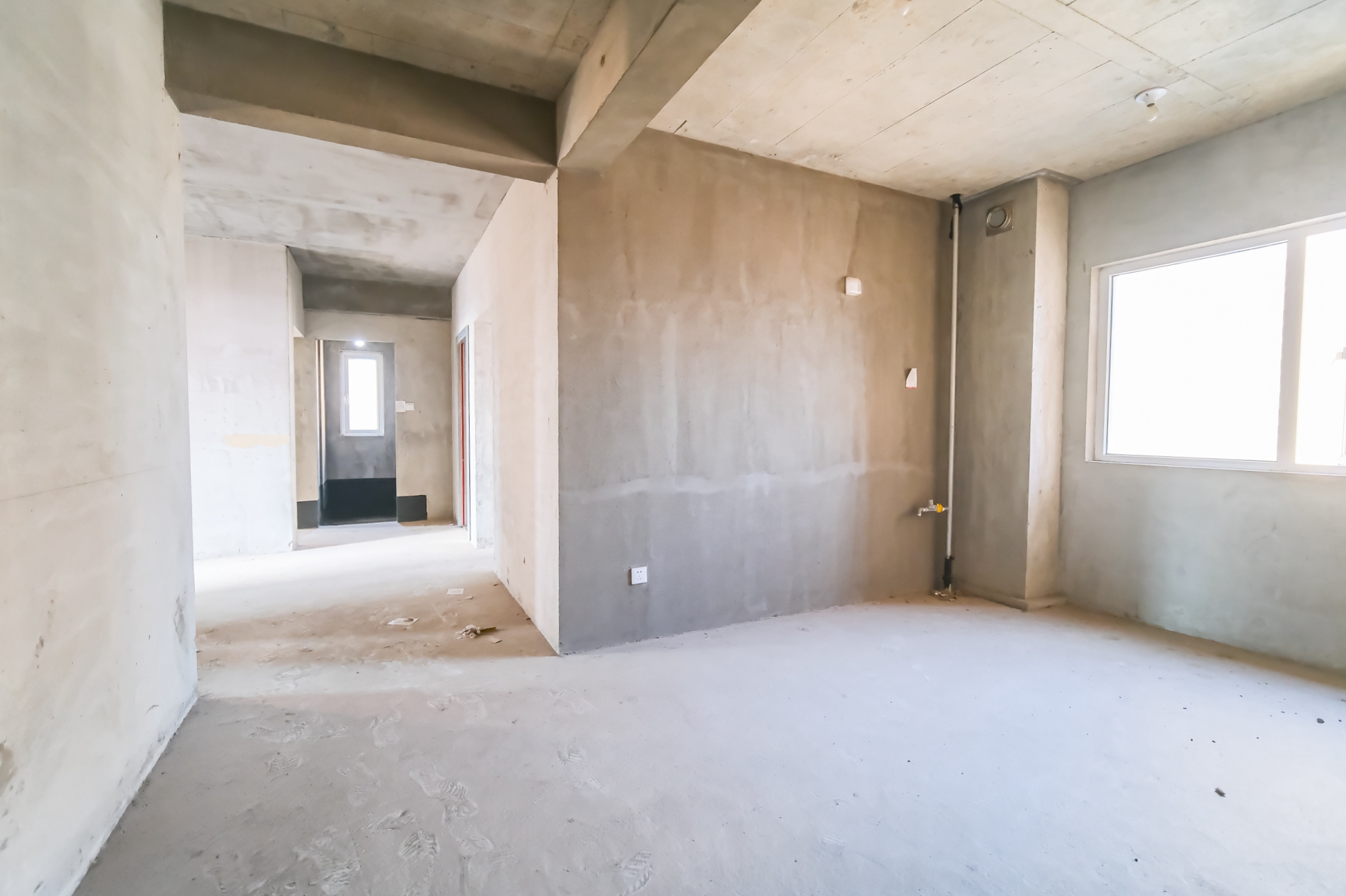 荣盛花语城 3室2厅1卫 60.8万 荣盛花语城 3室2厅1卫 60.8万其他