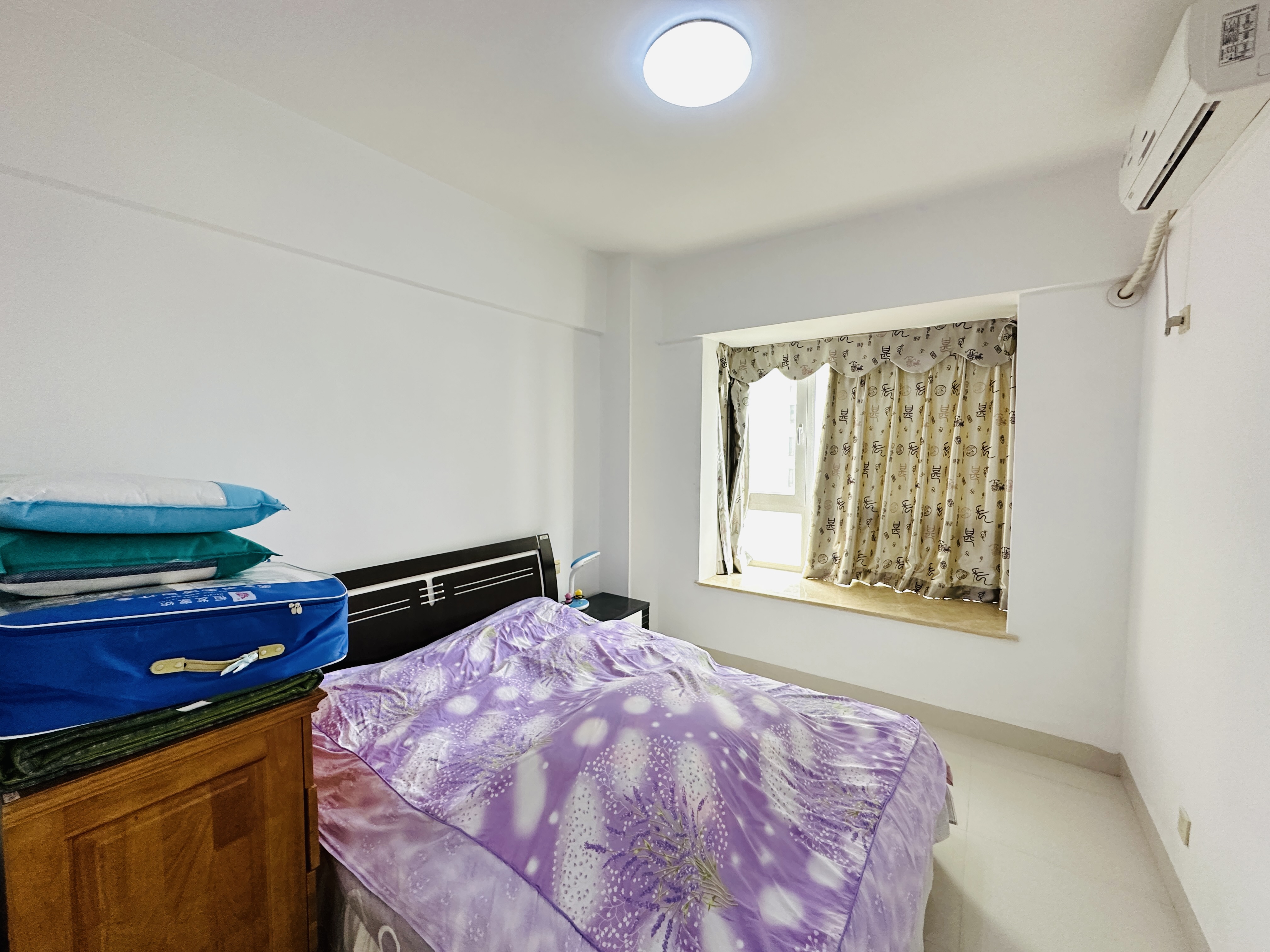 蓝水湾一期 1室1厅1卫 83.0万 蓝水湾一期 1室1厅1卫 83.0万卧室