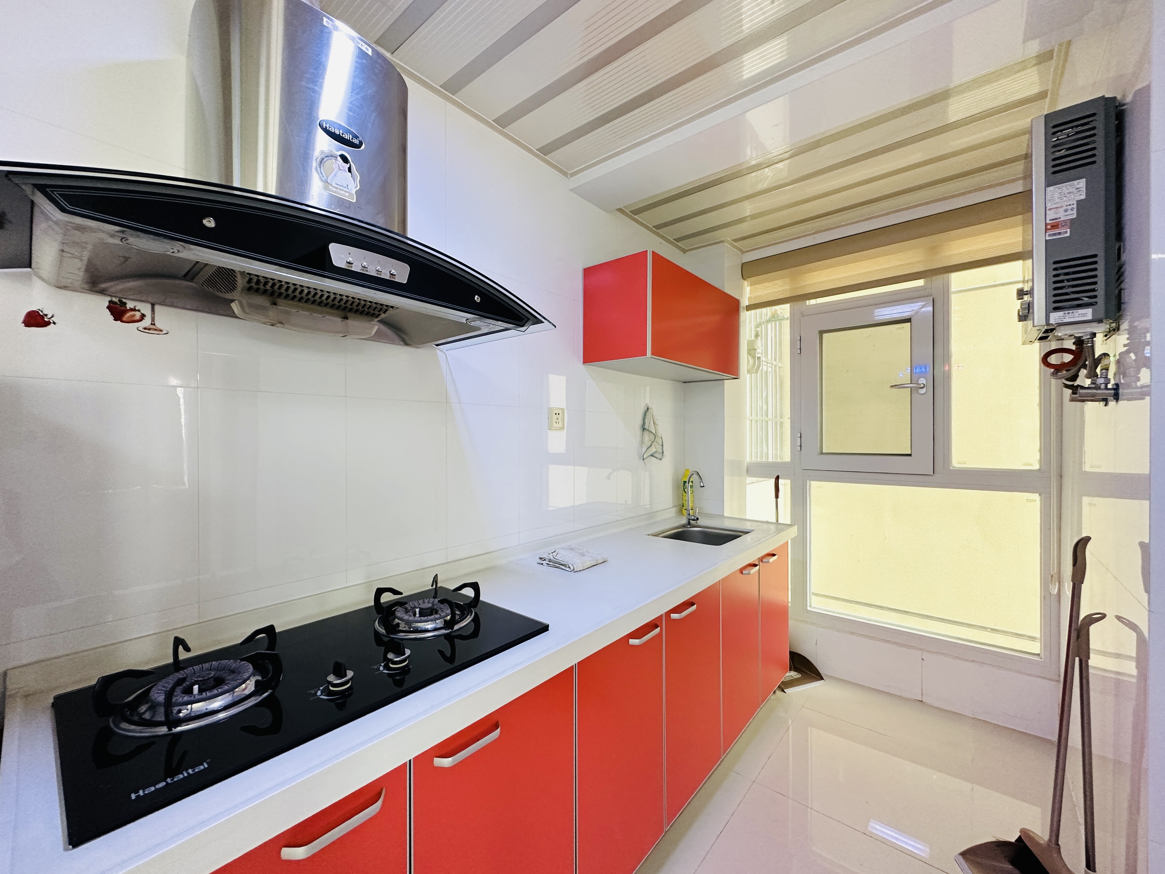 蓝水湾一期 1室1厅1卫 83.0万 蓝水湾一期 1室1厅1卫 83.0万厨房