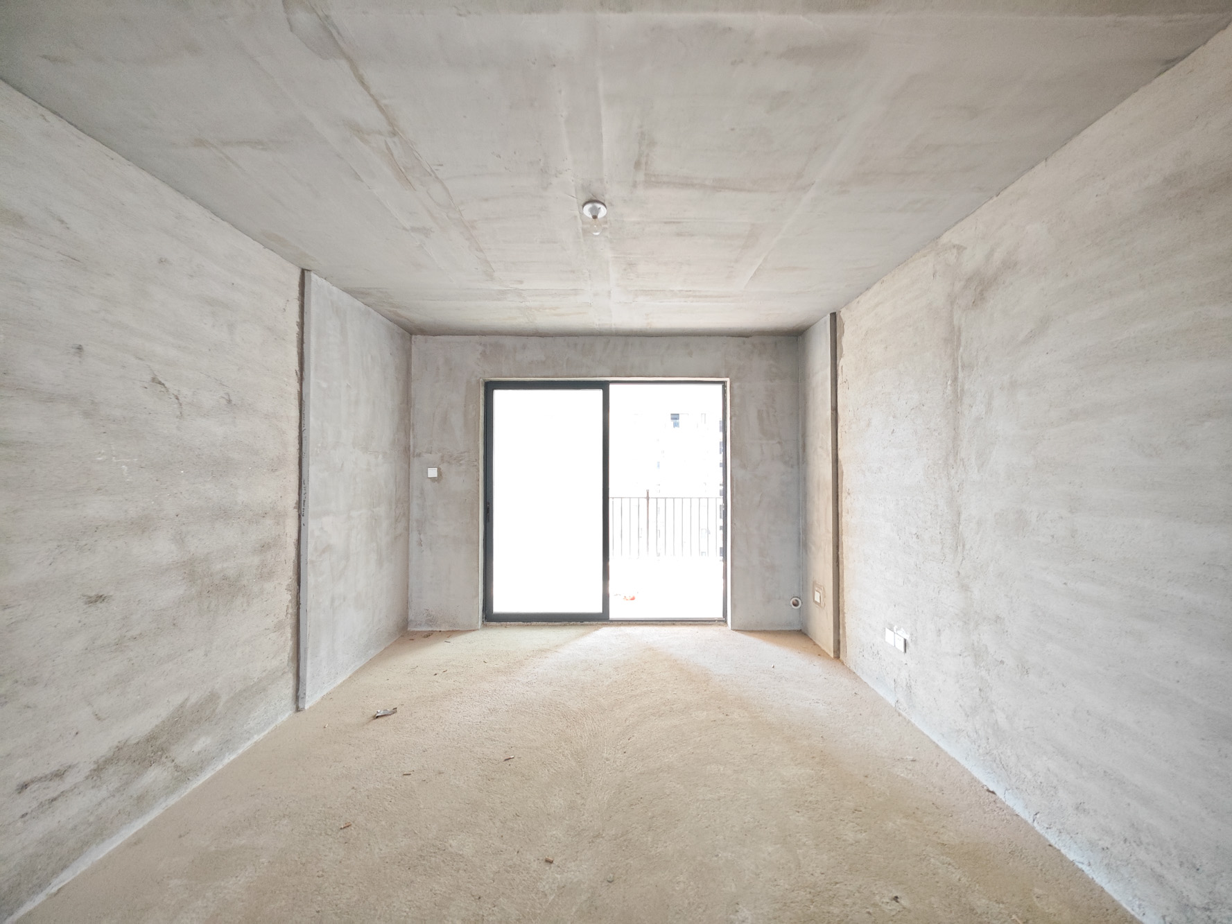 中建嘉和城  4室2厅2卫   123.00万