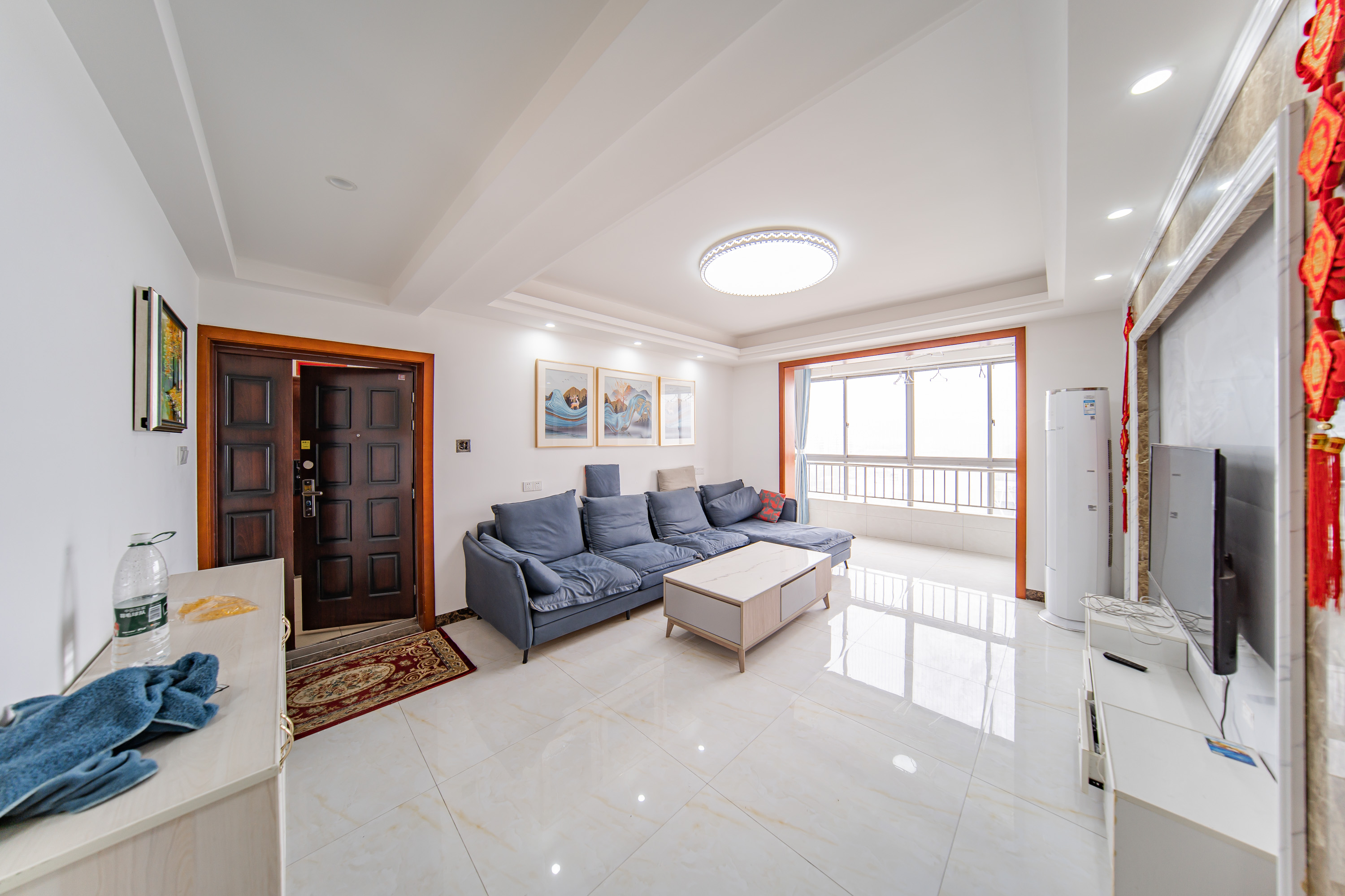 荣升家园(湘江熙岸) 3室2厅1卫 98.0万 荣升家园(湘江熙岸) 3室2厅1卫 98.0万客厅