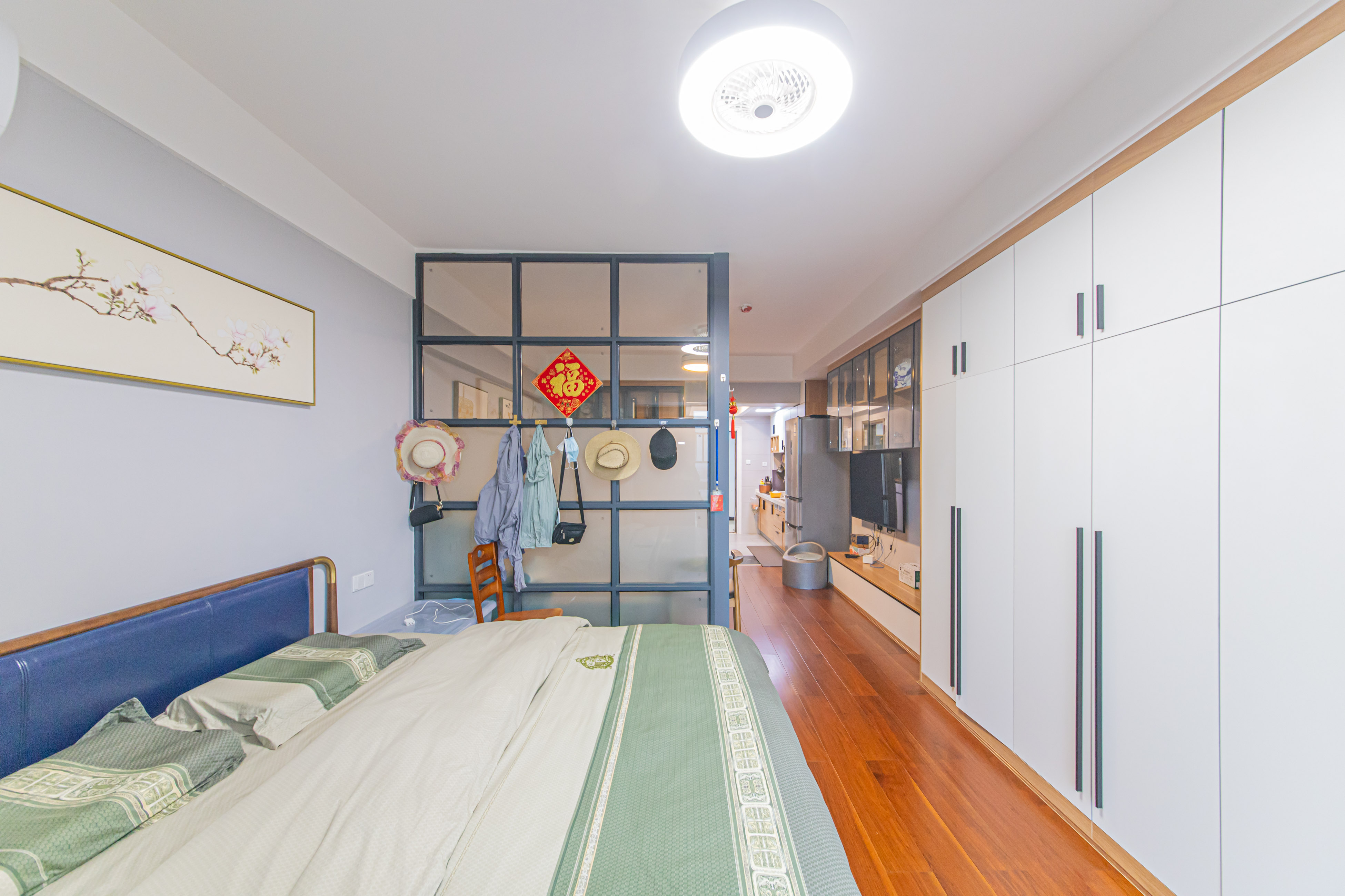 九峰远见 1室1厅1卫 55.0万 九峰远见 1室1厅1卫 55.0万卧室