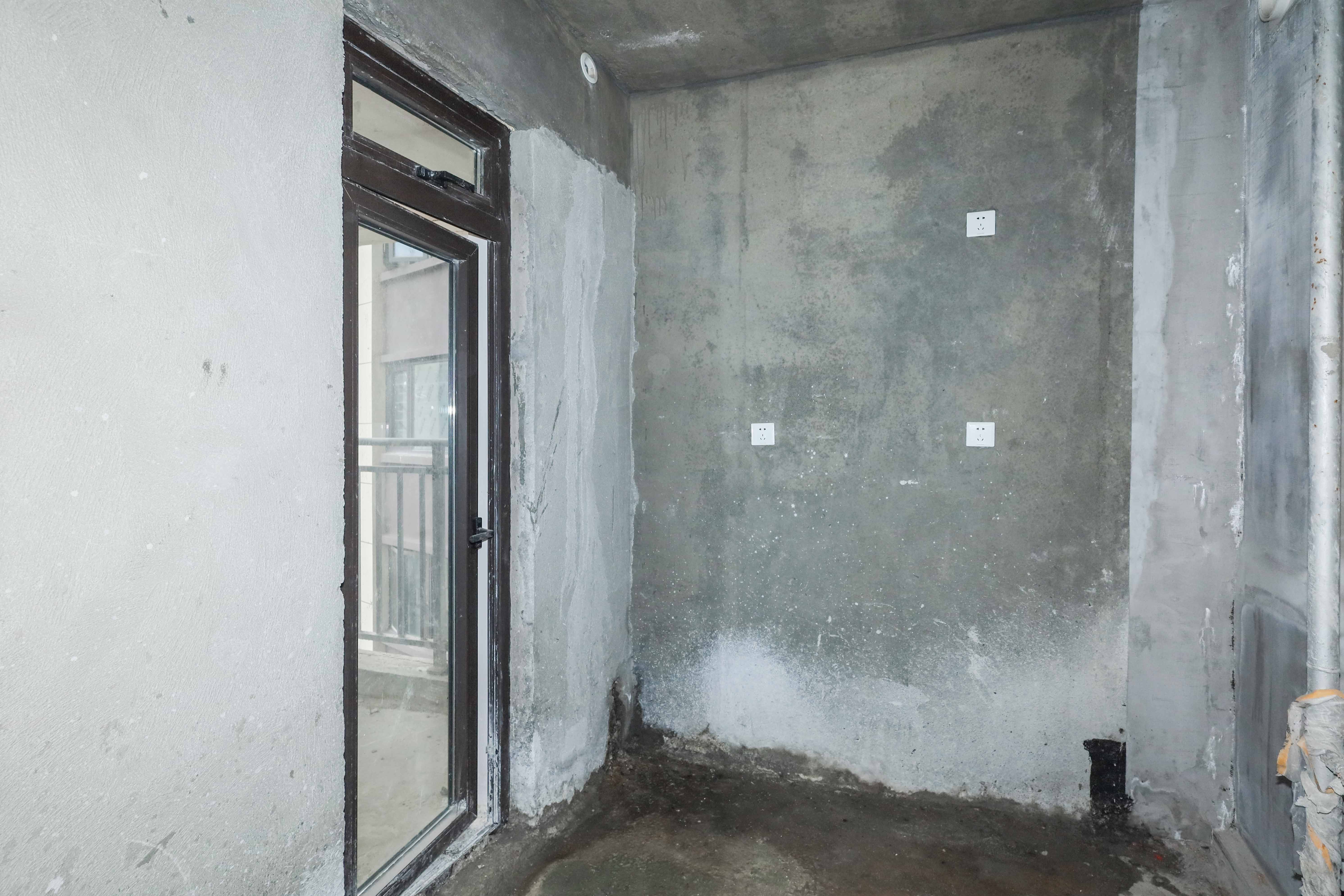 中国铁建梅溪青秀三期  3室2厅2卫   135.00万厨房