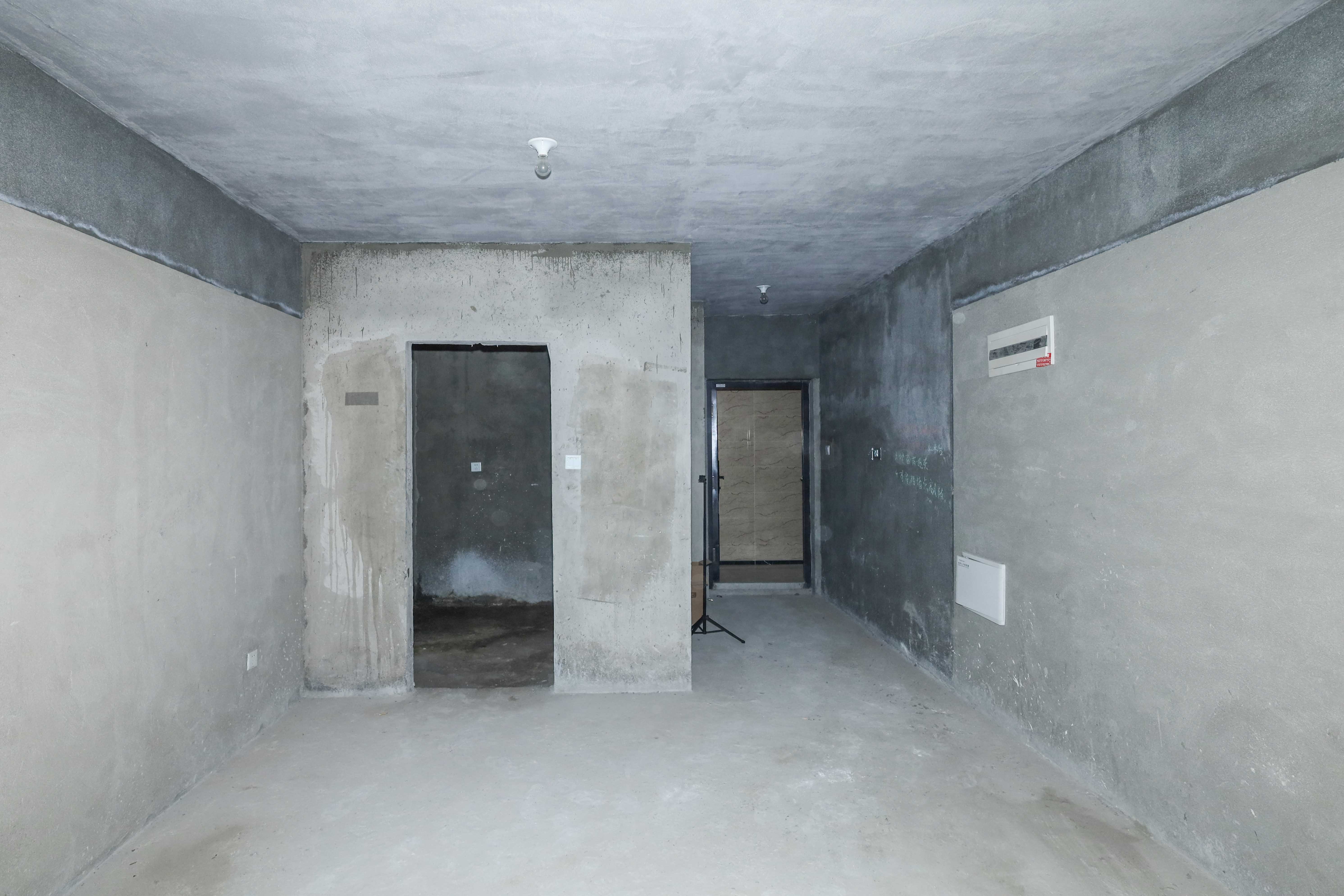 中国铁建梅溪青秀三期  3室2厅2卫   135.00万其他