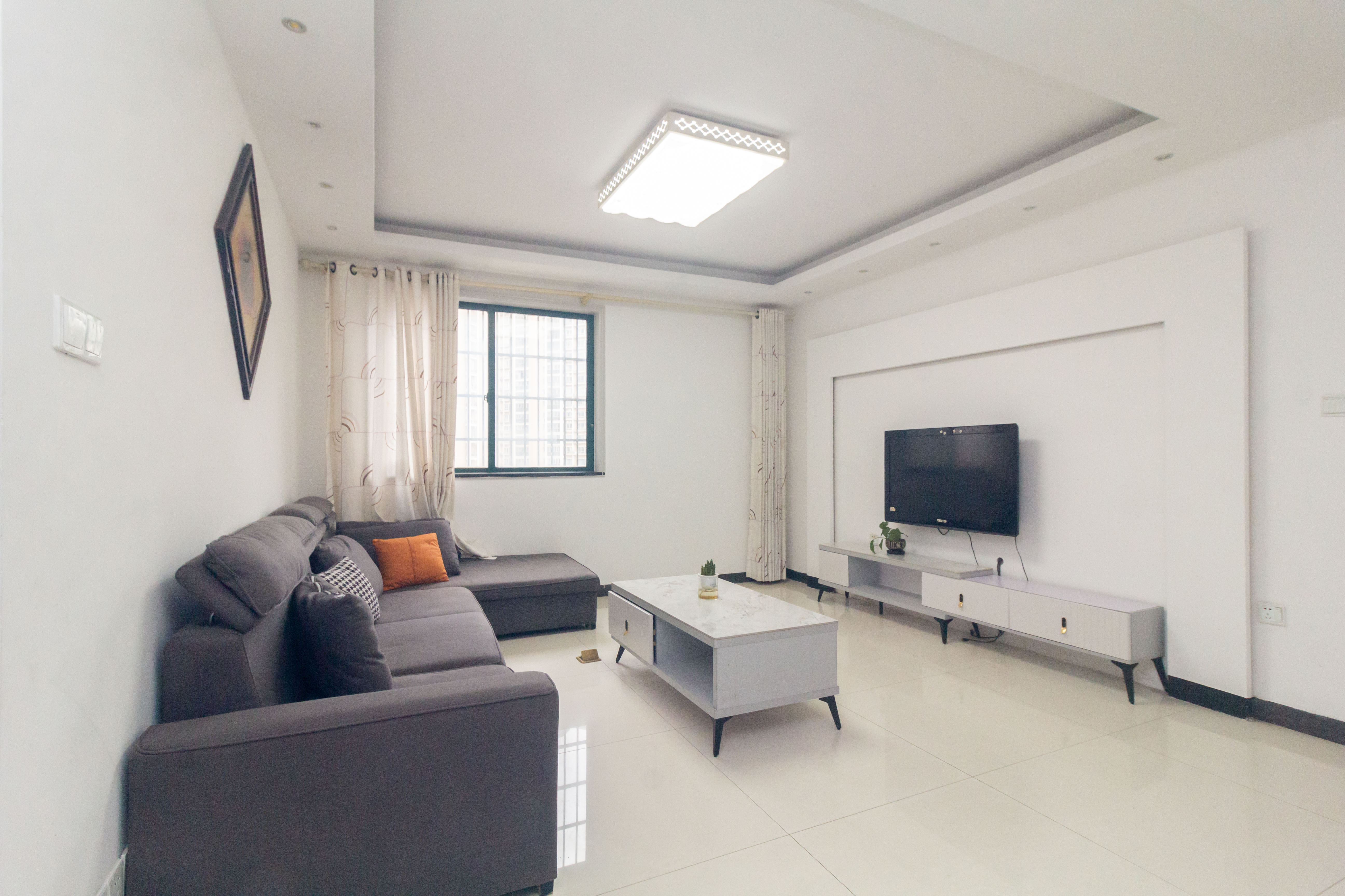 华天LOHO小镇 4室2厅2卫 60.8万 华天LOHO小镇 4室2厅2卫 60.8万客厅