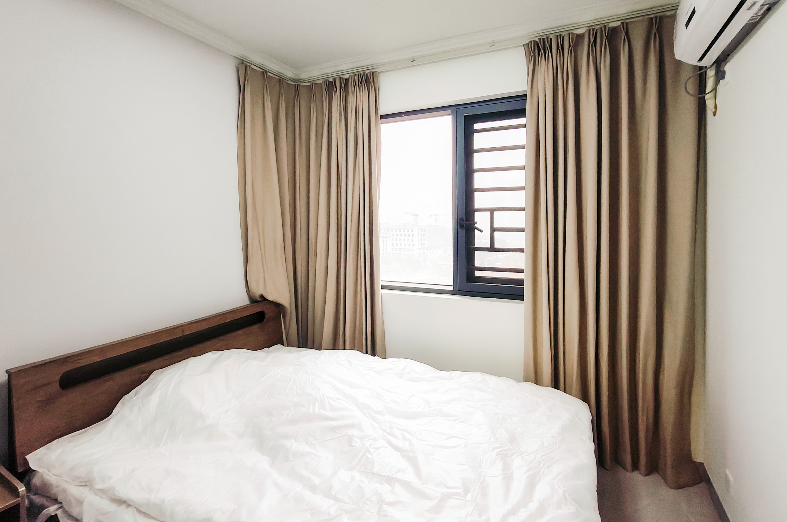 梅溪正荣府  4室2厅2卫    150.0万 梅溪正荣府  4室2厅2卫    150.0万卧室