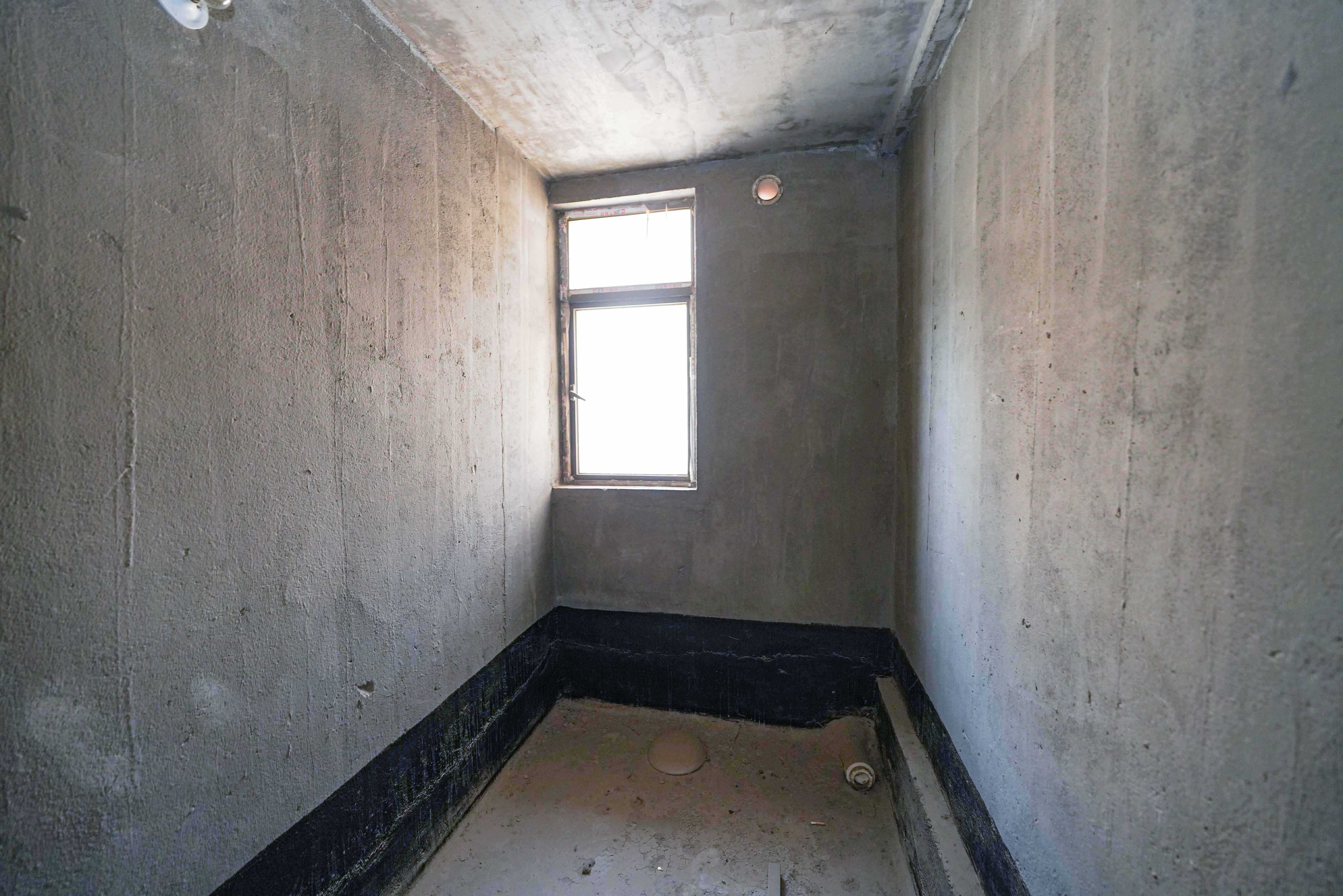 幸福庄园 4室2厅2卫 83.0万 幸福庄园 4室2厅2卫 83.0万卫生间