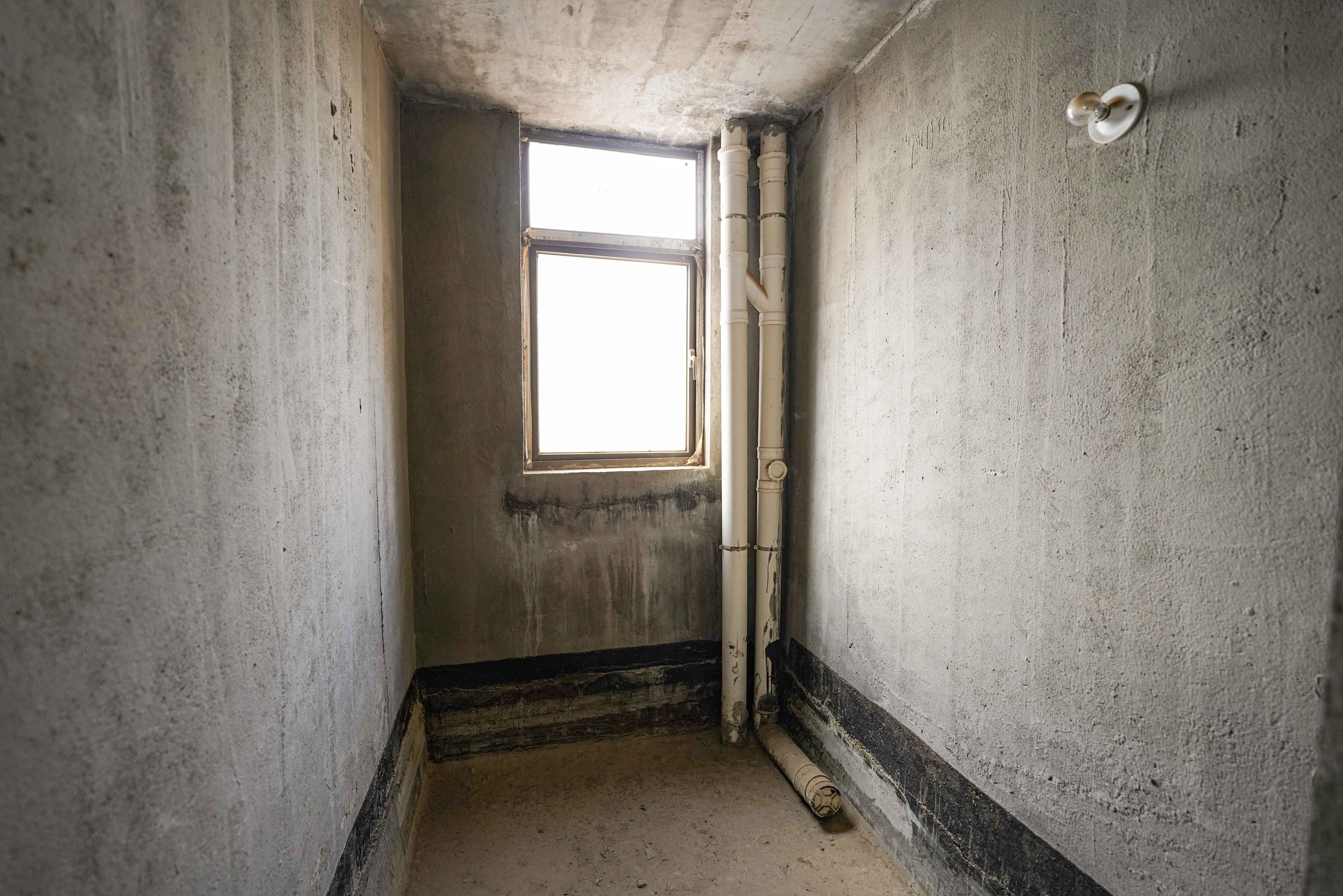 幸福庄园 4室2厅2卫 83.0万 幸福庄园 4室2厅2卫 83.0万卫生间