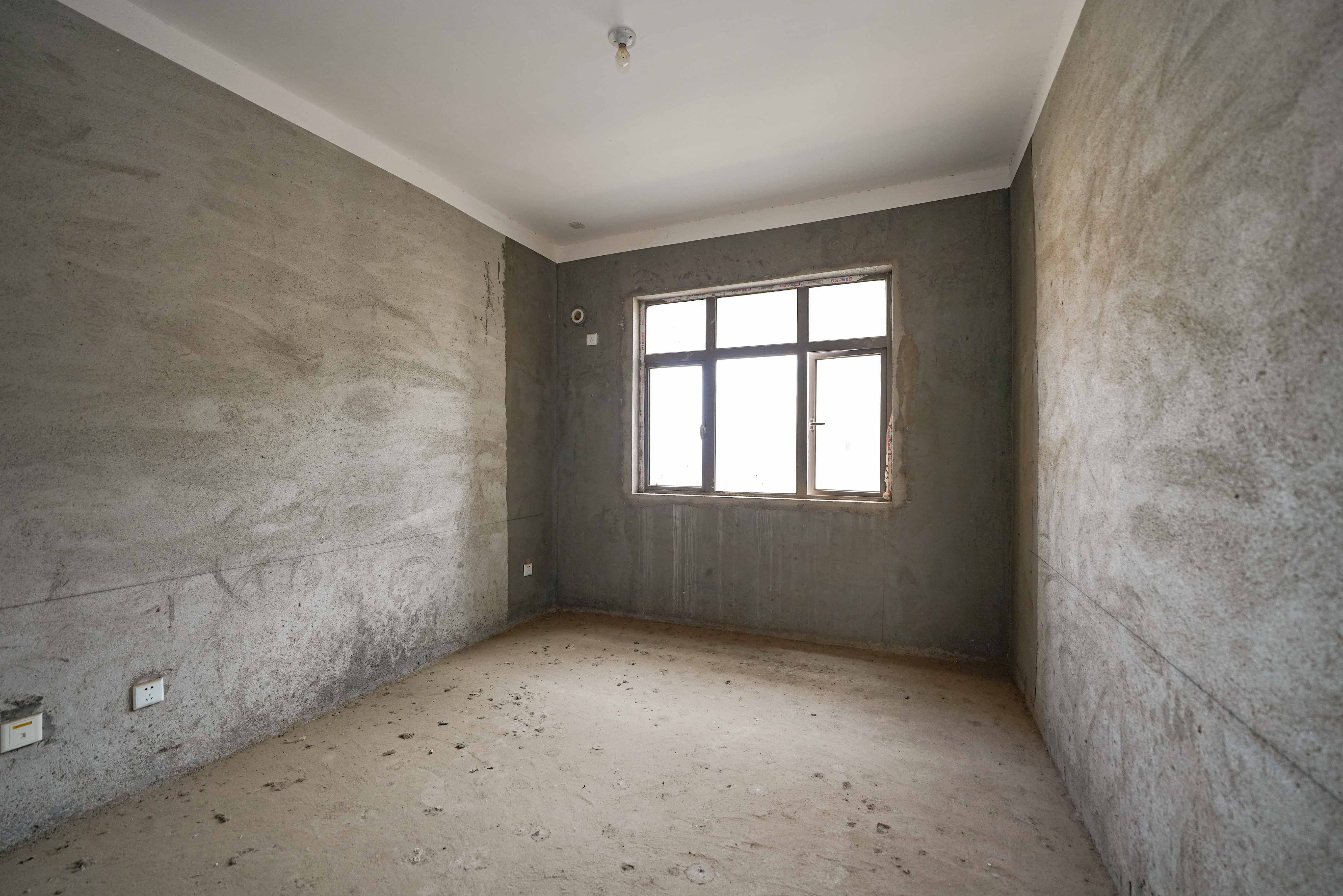 幸福庄园 4室2厅2卫 83.0万 幸福庄园 4室2厅2卫 83.0万卧室